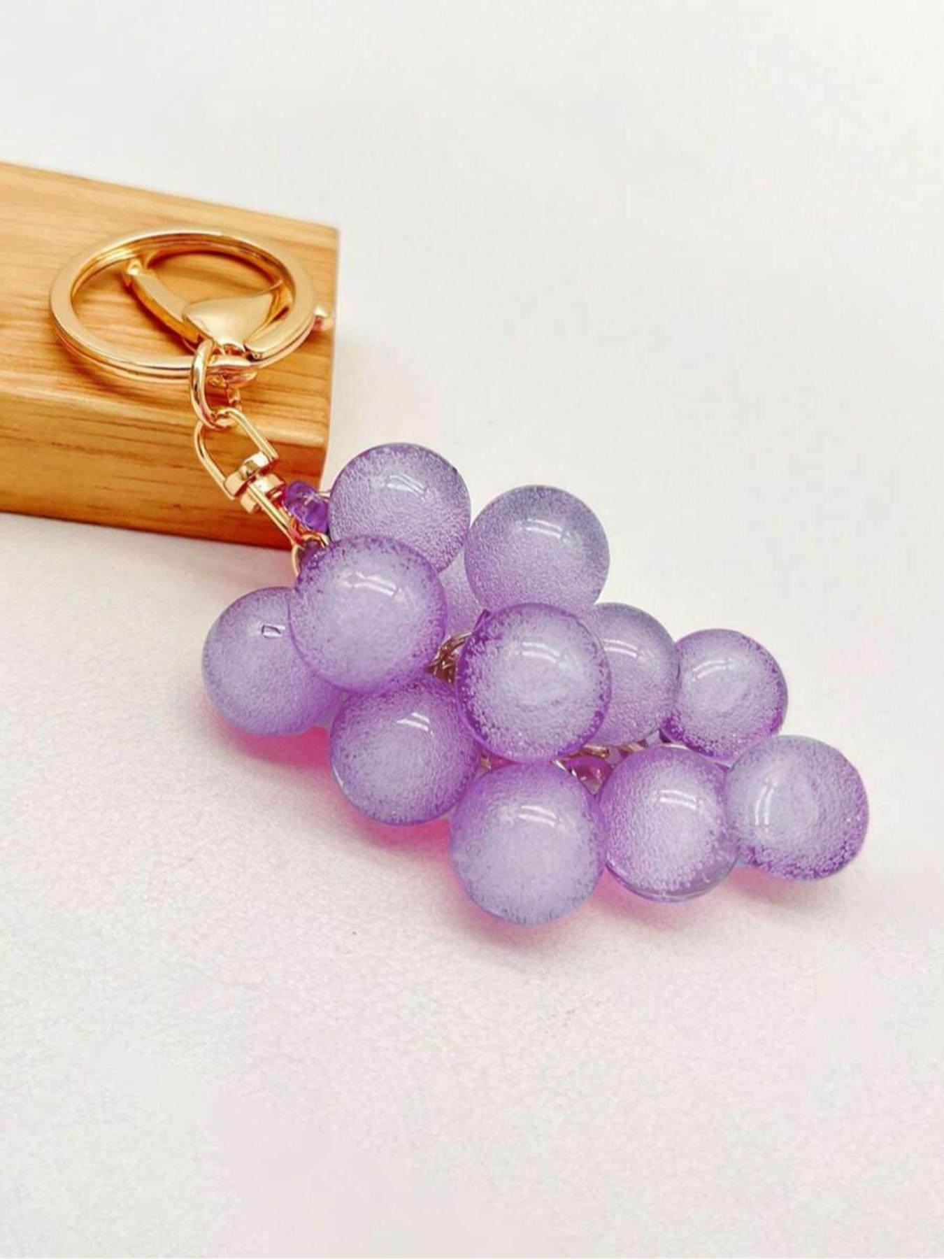 Resin Transparent Beaded Grape Pendant,Grape Keychains Bubble Jelly Grape Cluster Keychains,Decorative Accessories Fruit Grape Bag Chain Pendant Amethyst Grape Charms Schoolbag Decoration Backpack Keychain Gift, Keychain for bags