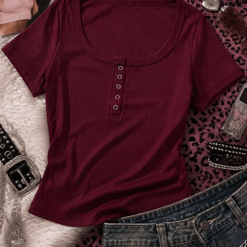 Women's Summer Knitted Simple Basic Y2K Four-Season T-Shirt, Spliced Lace Fake Two-Piece Bustier Ladies' T-Shirt, Women's Casual Commute Buttoned Short-Sleeve Slim-Fit T-Shirt, Summer Style Jujube Red Ribbed Women's Top, Womenswear