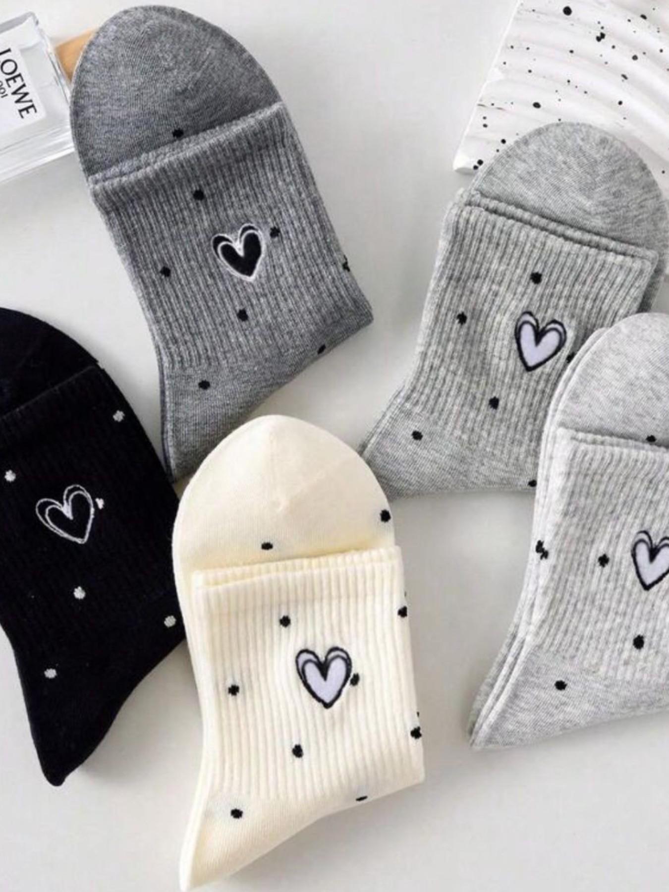 5 Pairs Heart Design Women's Mid-Calf Crew Socks, Casual Fashion Sport Wear, Slim-Fitting All-Season Socks for Daily Use