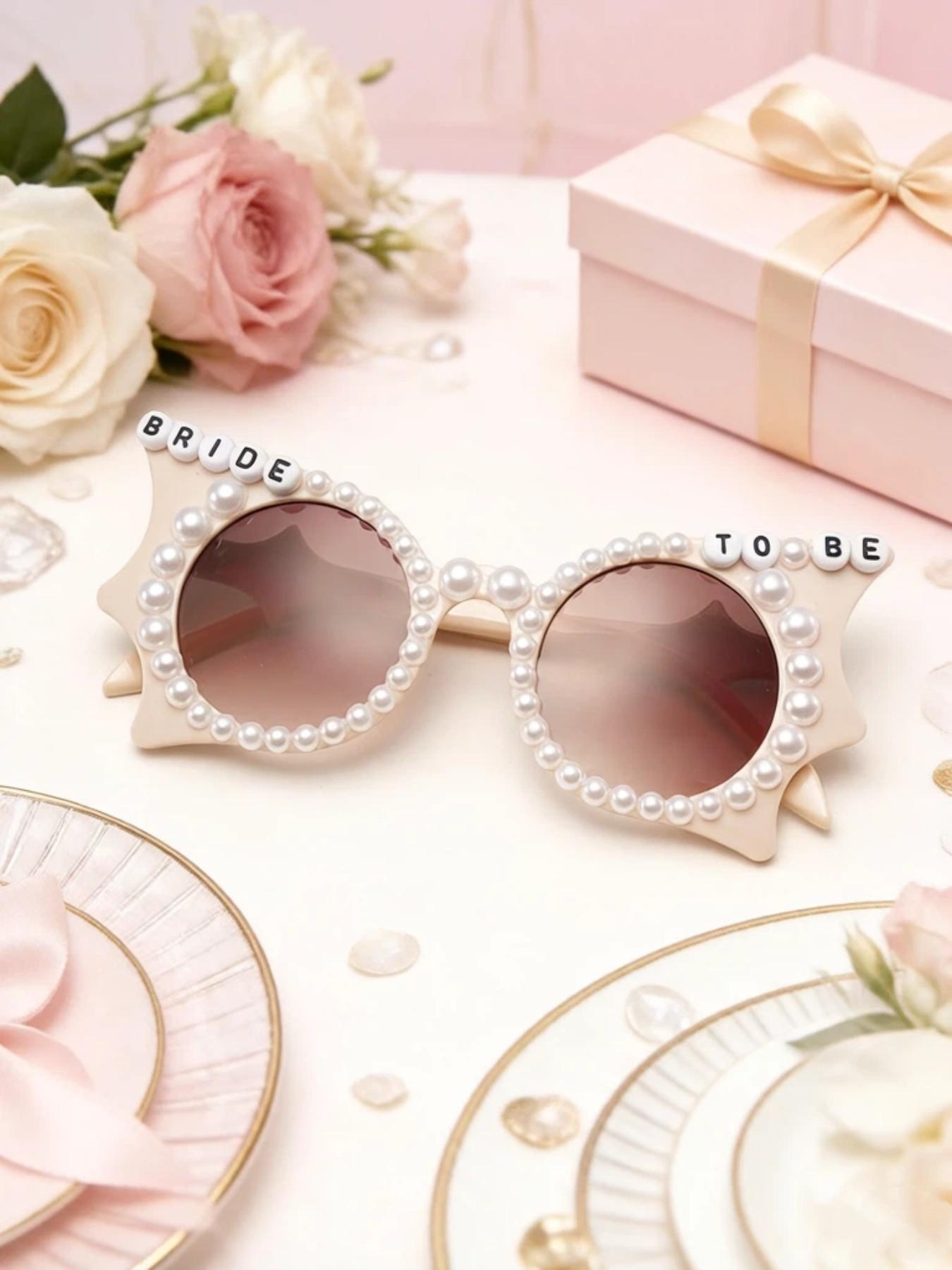 Elegant Bat-Shaped Sunglasses for Wedding Parties, Featuring Multiple Imitation Pearls, Stylish Accessory for Special Occasions