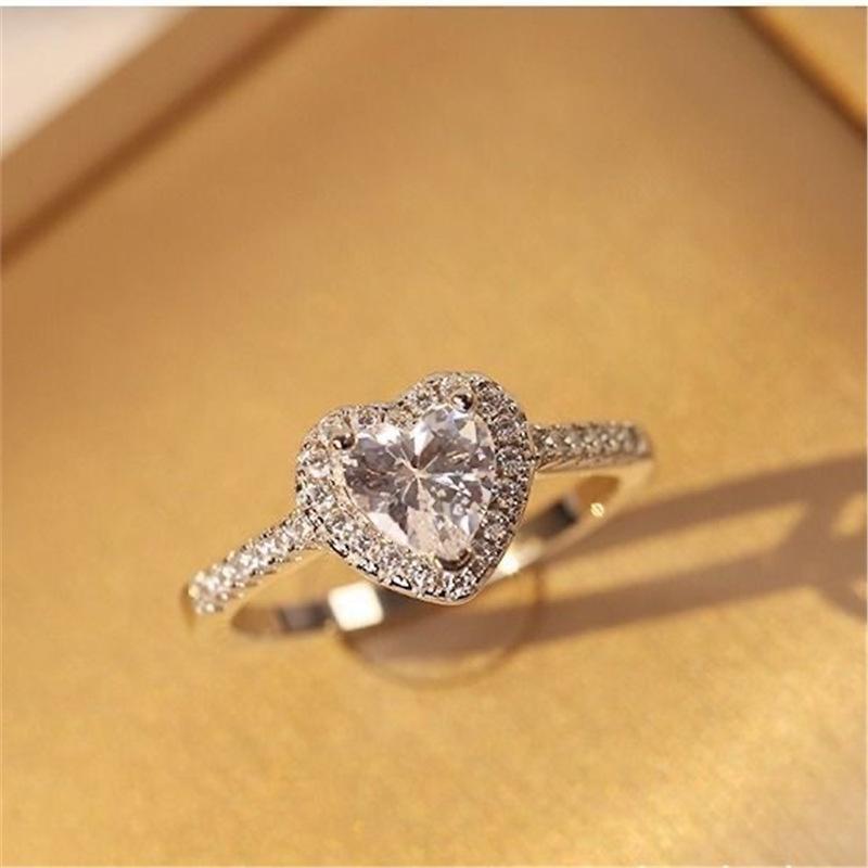 Women's Luxury 6-Prong CZ Ring, Copper High-End Fashion Band, Minimalist Couple Ring, Ideal Proposal & Wedding Gift for Holidays