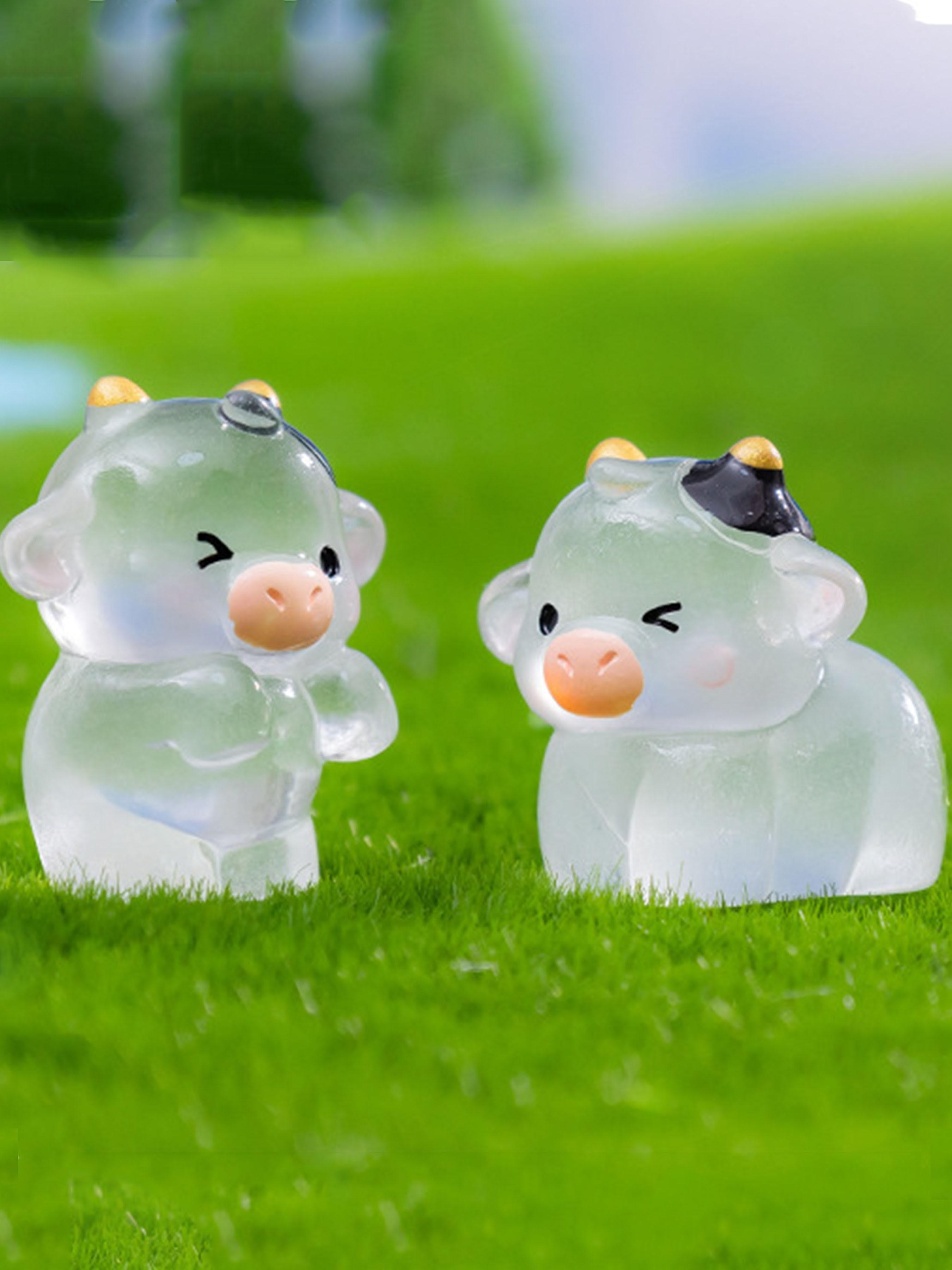 5pcs/10pcs Glow-In-The-Dark Cow Pendant Resin Fluorescent Convex Gemstone, Cute DIY Craft Accessories, Adorable Decorative Ornaments