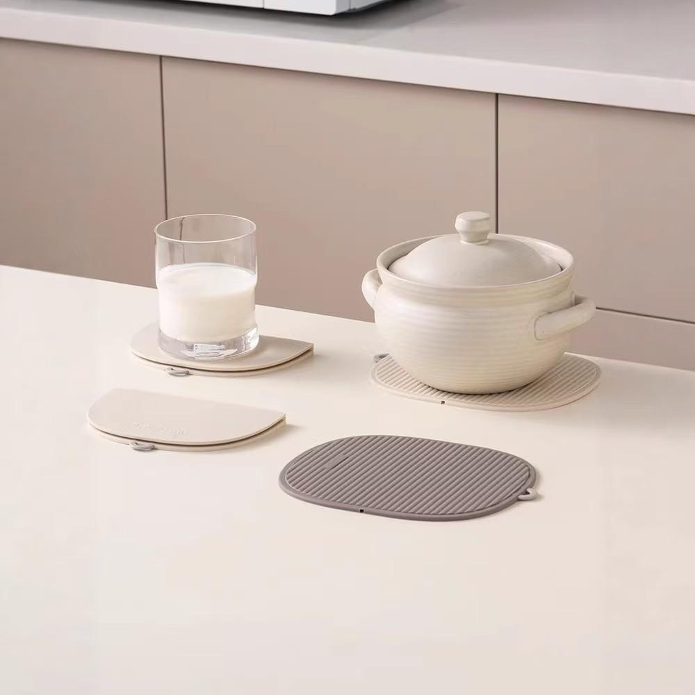 1PC Silicone Insulating Pad, Foldable, Suitable for Boilers and Hot Plates, Kitchen Essentials, Durable and Heat-Resistant Design