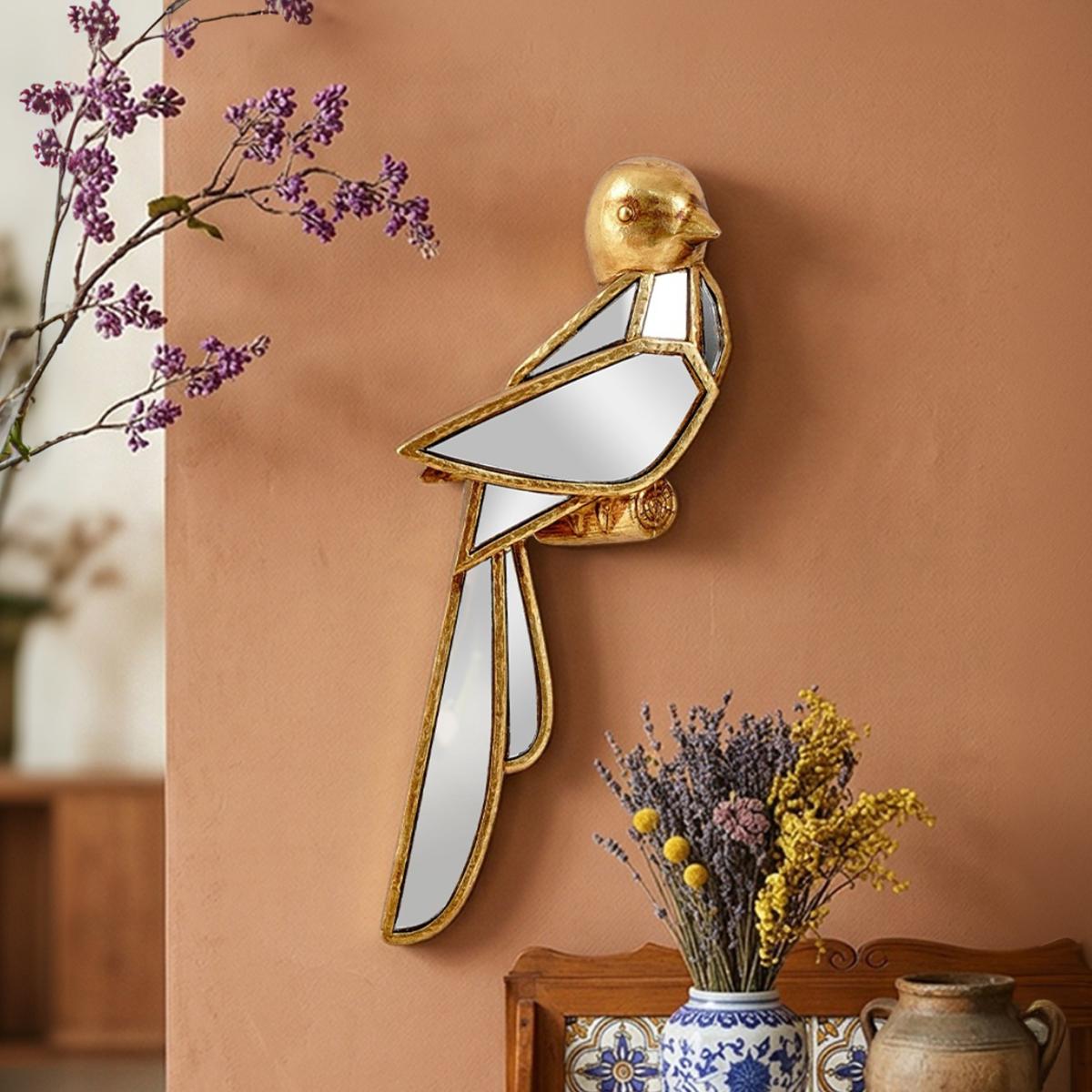 Creative Resin Gold Sparrow Wall Hanging, Mirror Embedded Design, Bird Lovers Collectible, Home Party Animal Museum Decor