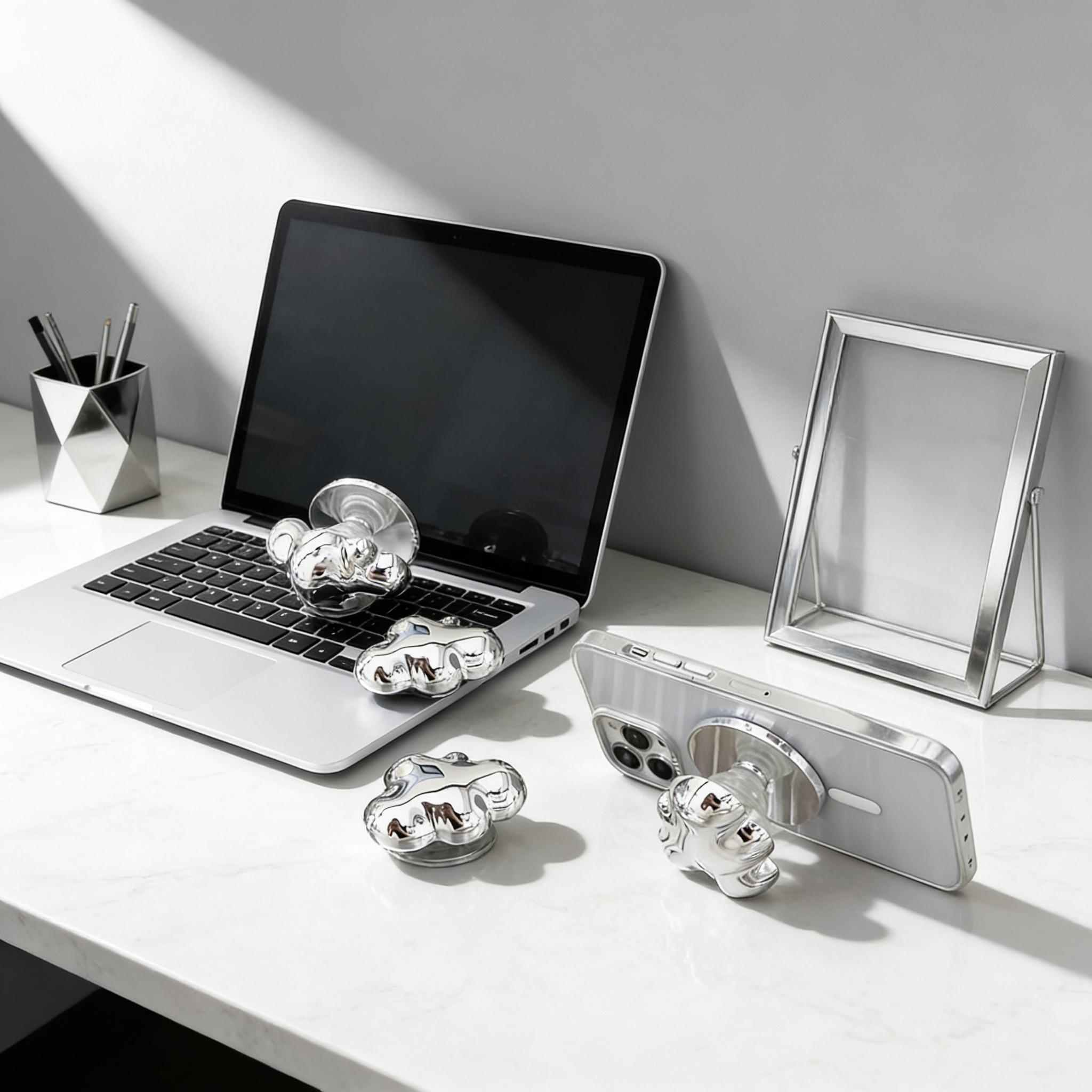 Advanced Electroplated Silver Cloud Magnetic Lazy Phone Stand, Foldable and Extensible Handle, Detachable Back Handle, Ideal Gift