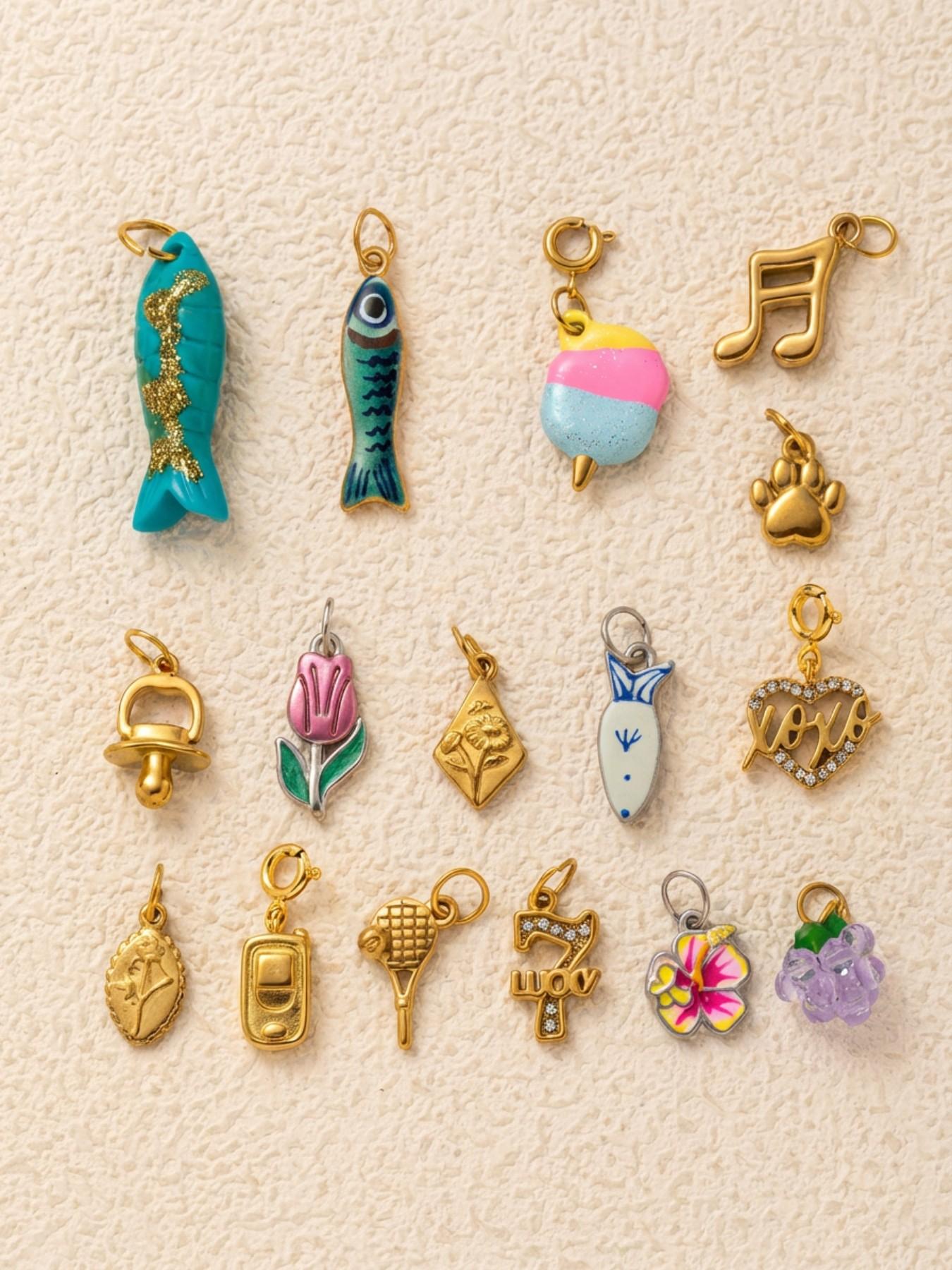 1PC Fashion Simple Bohemian Style Pendant, Love Dog Claw, Racet, Music Note, Flower, Cotton Candy, Fish, Pendant, Stainless Steel Plated 18K Gold, Suitable for DIY Fashion Accessories of Keychains, Bags, Jewelry