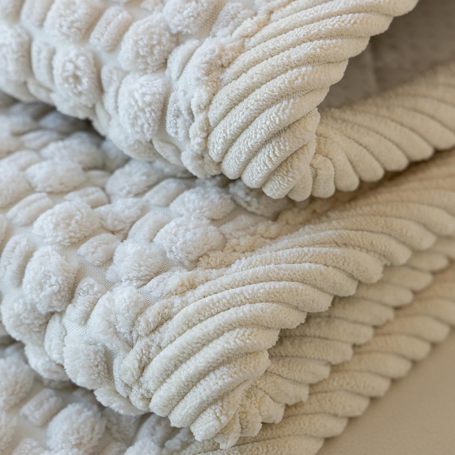 1pc Single Solid Color Bubble Velvet Sofa Pad, Soft Skin-Friendly Material, Pet-Friendly Anti-Slip Design, Machine & Hand Washable, Fits Single to Five-Seater Sofas