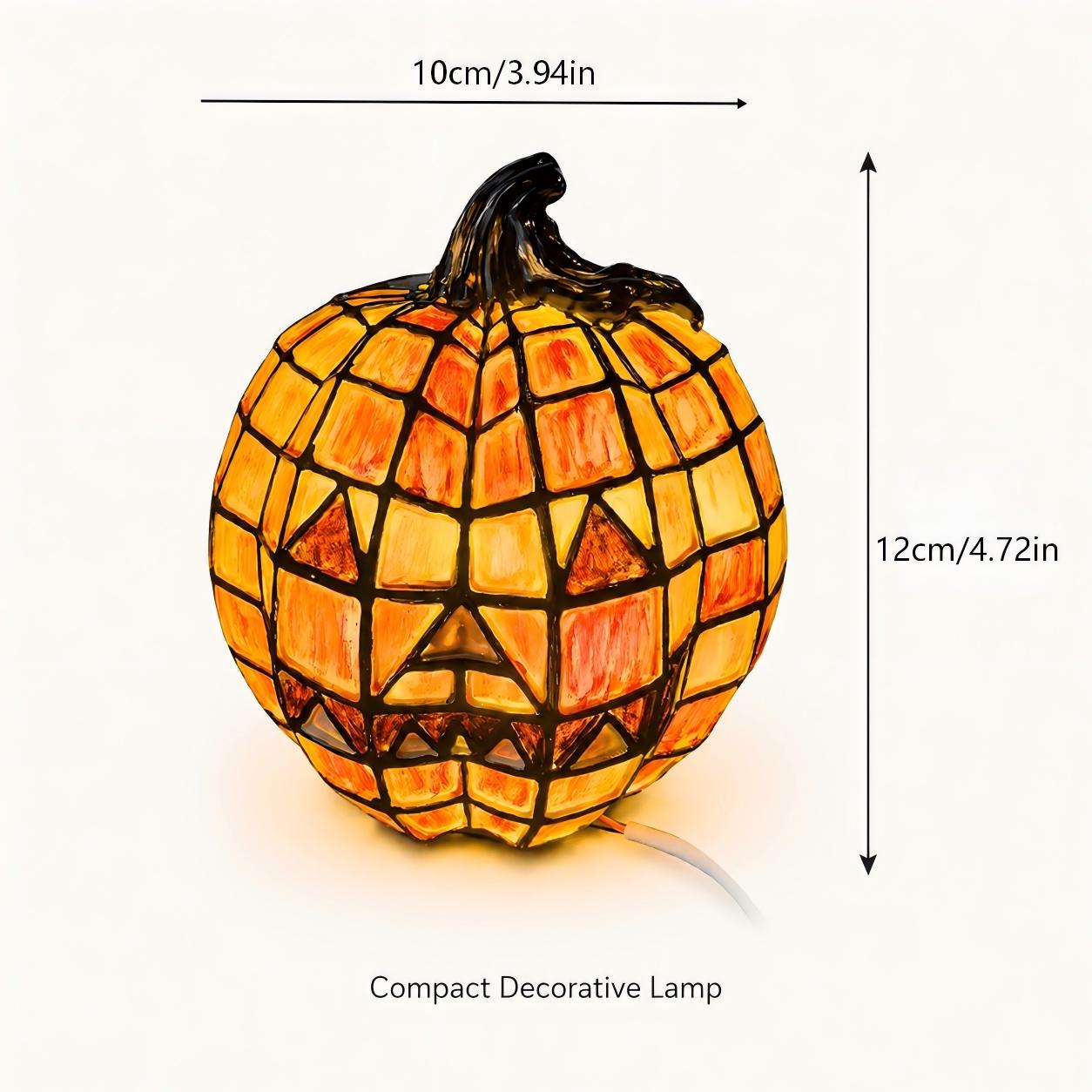 Mosaic Stained‑Glass Pumpkin Lamp Night Light, USB‑Powered Resin Halloween Pumpkin Light, Warm Glow Desktop Ornament, Home Decor for Fireplace & Tabletop in Fall and Thanksgiving, Holiday Gift, Wicked Ornament