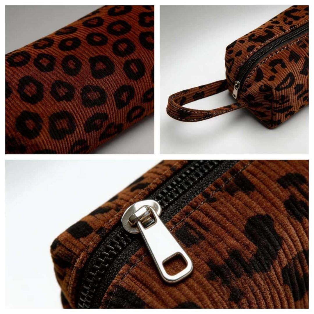 Large Capacity Leopard Print Makeup Bag, Gold Animal Pattern Cosmetic Storage, Makeup Storage Organizer, Durable Polyester Material, Ideal for Women, Teens, Travelers