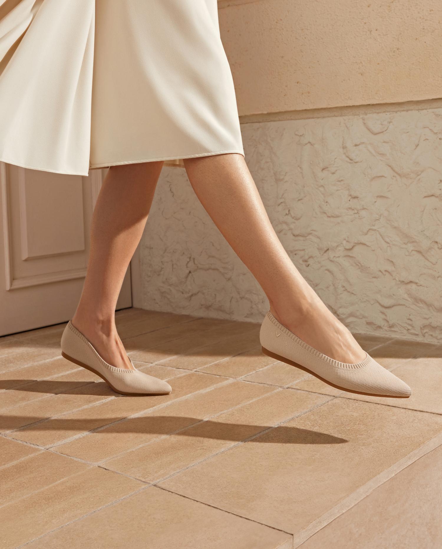 VIVAIA Women's Pointed-Toe Knit Ballet Flats ,Wide Feet Friendly With Herbal Arch Support Water-Repellent,Machine Washable, Zero Break-in Elegant Work / Daily Commute / Travel (Aria 5°)  Free Shoe Charm Designated Color Until Sold Out Randomly SpringState