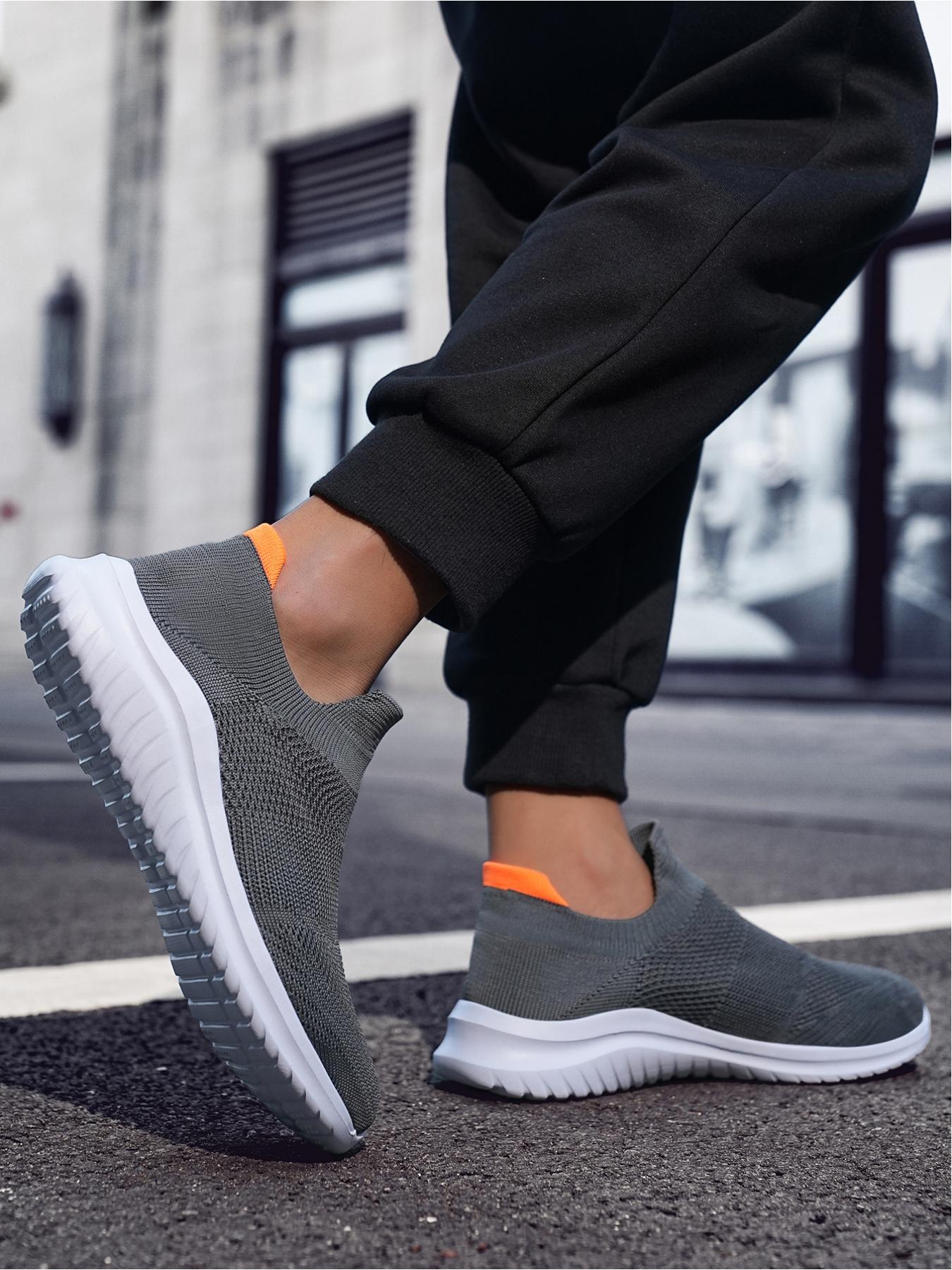 1 Pair of Unisex Flyknit Slip-On Casual Shoes - Flyknit Knitted Upper + Elastic Slip-On Collar, Suitable for Work Commute & Shopping Travel Scenarios, Breathable & Comfortable Easy To Wear Lightweight & Non-Slip