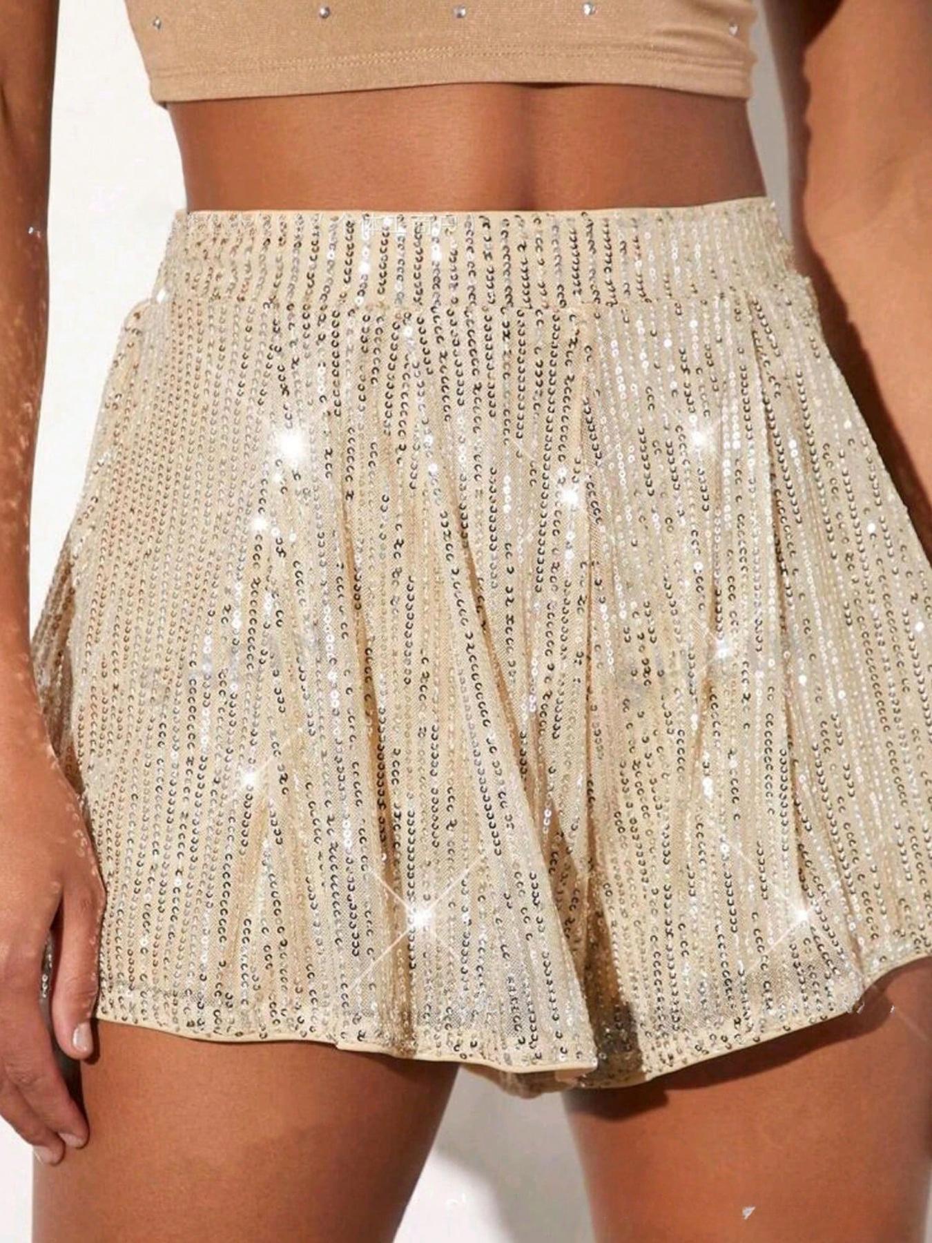 New Women's Sparkly Sequin Shorts, High Waist Fake Two-Piece Skirt-Like Wide Leg Design with Full Sequin Mesh, Ideal for Daily Leisure, Street Shots, Parties, Check-in Outfits, Gatherings and Outdoor Outings