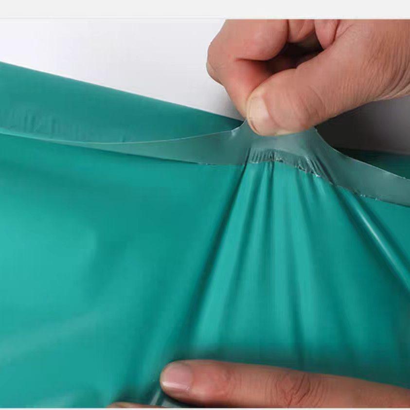 100 Shipping Packaging Bags, Thickened Colorful Clothing Waterproof Pouches, Logistics Bags for Secure Delivery