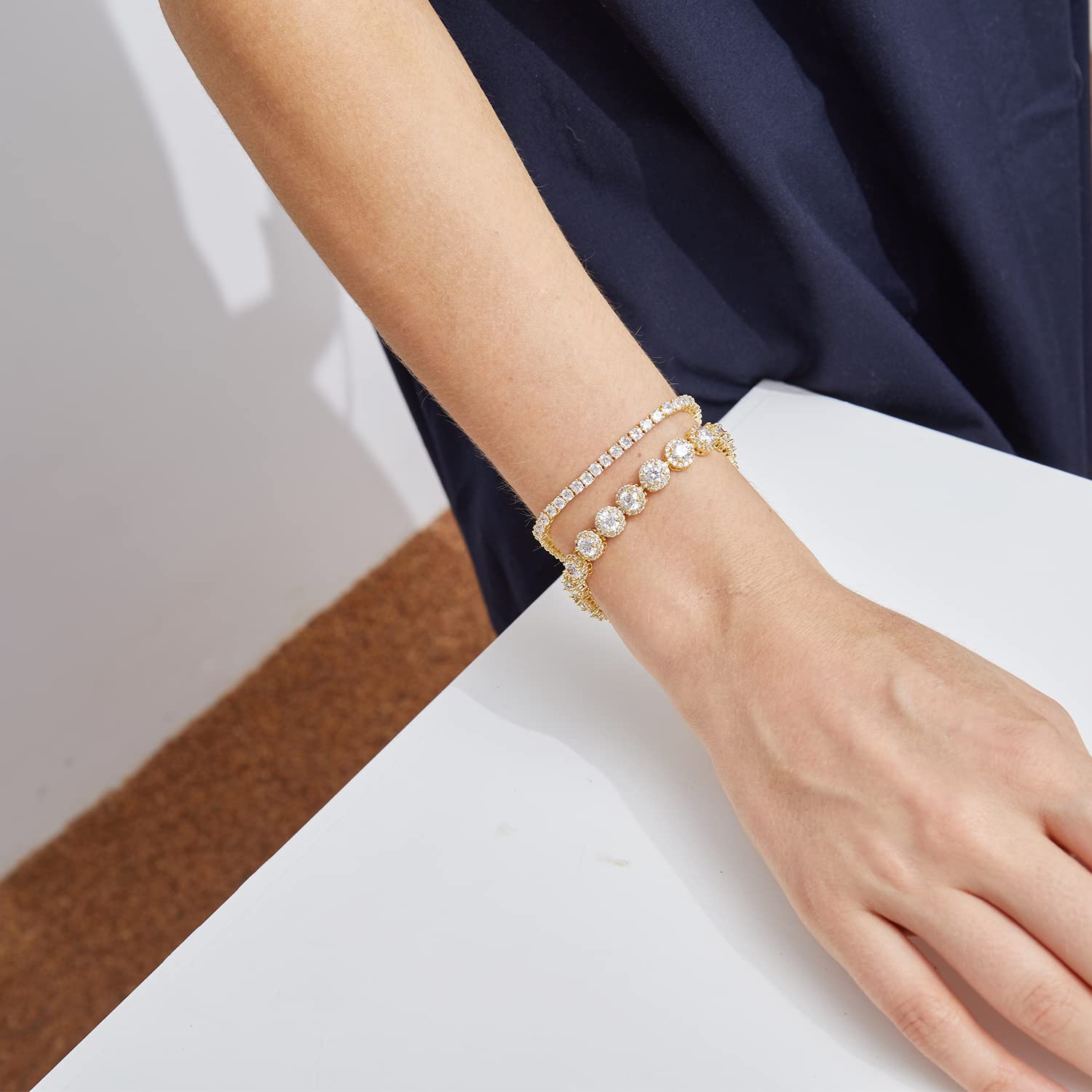 [5A+ Cubic Zirconia] MDFUN 5mm CZ Round Cubic Zirconia Halo Tennis Bracelets for Women For Men Hiphop  Elegant Fashion Trendy Elegant Design ATS61500 copper bracelet classic gift