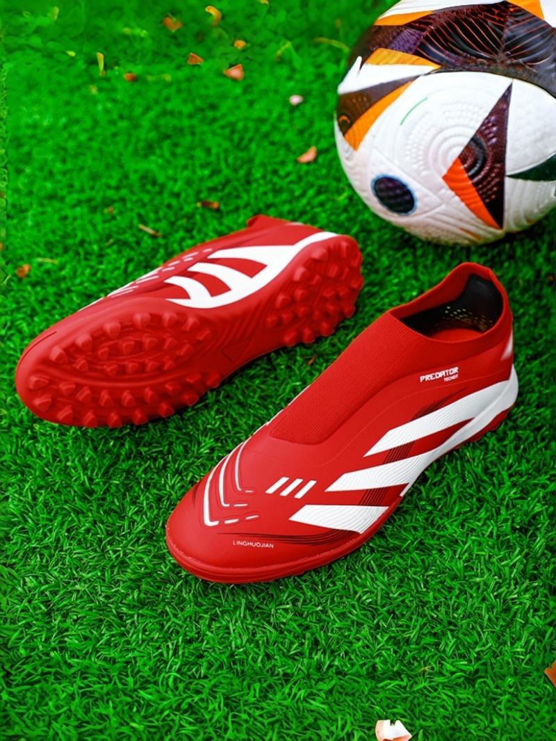 Laceless Stud Soccer Shoes, Suitable for Various Environments, PU Material + Flyknit, Rubber Sole, Strong Grip, Comfortable Lining