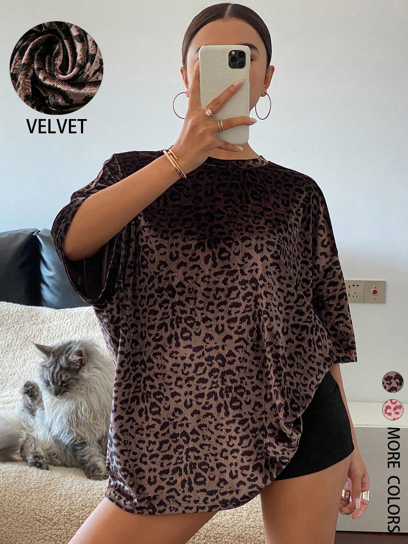 Women's Casual Velvet Leopard Print Loose Dropped Shoulder T-Shirt, Oversized T-Shirt，Comfortable and Stylish, Perfect for Everyday Wear, Ladies Fashion Top