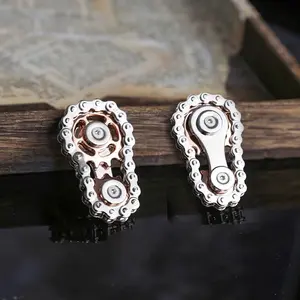 Stress Relief Metal Bike Chain Fidget Spinner - Anti-Anxiety Finger Toy for Adults, Unique Desk Toy Gifts for Men
