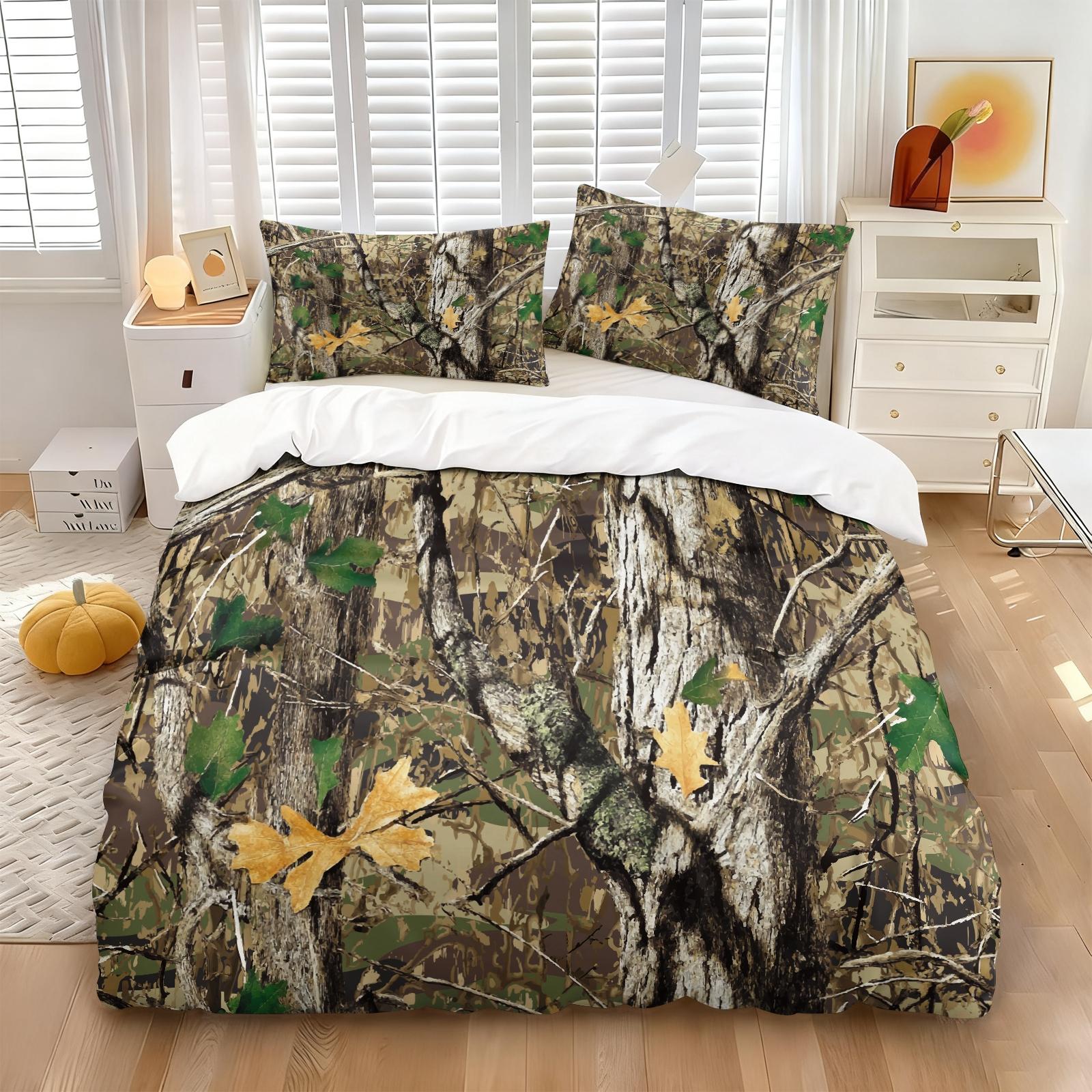 Rustic Hunting Forest Camo Duvet Cover Set, Includes 1 Duvet Cover and 1-2 Pillowcases, Woodland Forest Leaf Camouflage Print Bedding Set, Outdoor Hunter Themed Bedroom Decor for Cabin, Farmhouse & Masculine Men Spaces, Comfy Bedding Set