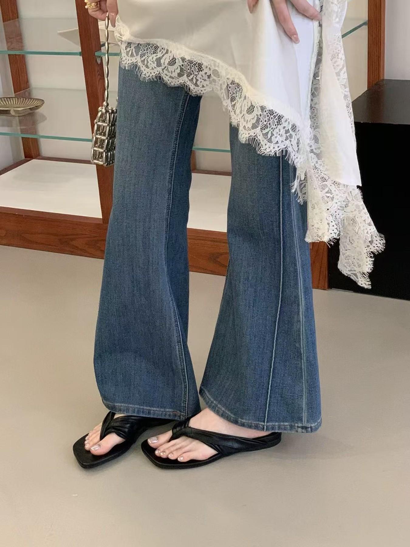 2026 Summer New Square Toe Sandals for Women, Outdoor Wear, Flat Sole, Slip-On, Comfortable Beach Shoes, Trendy Footwear