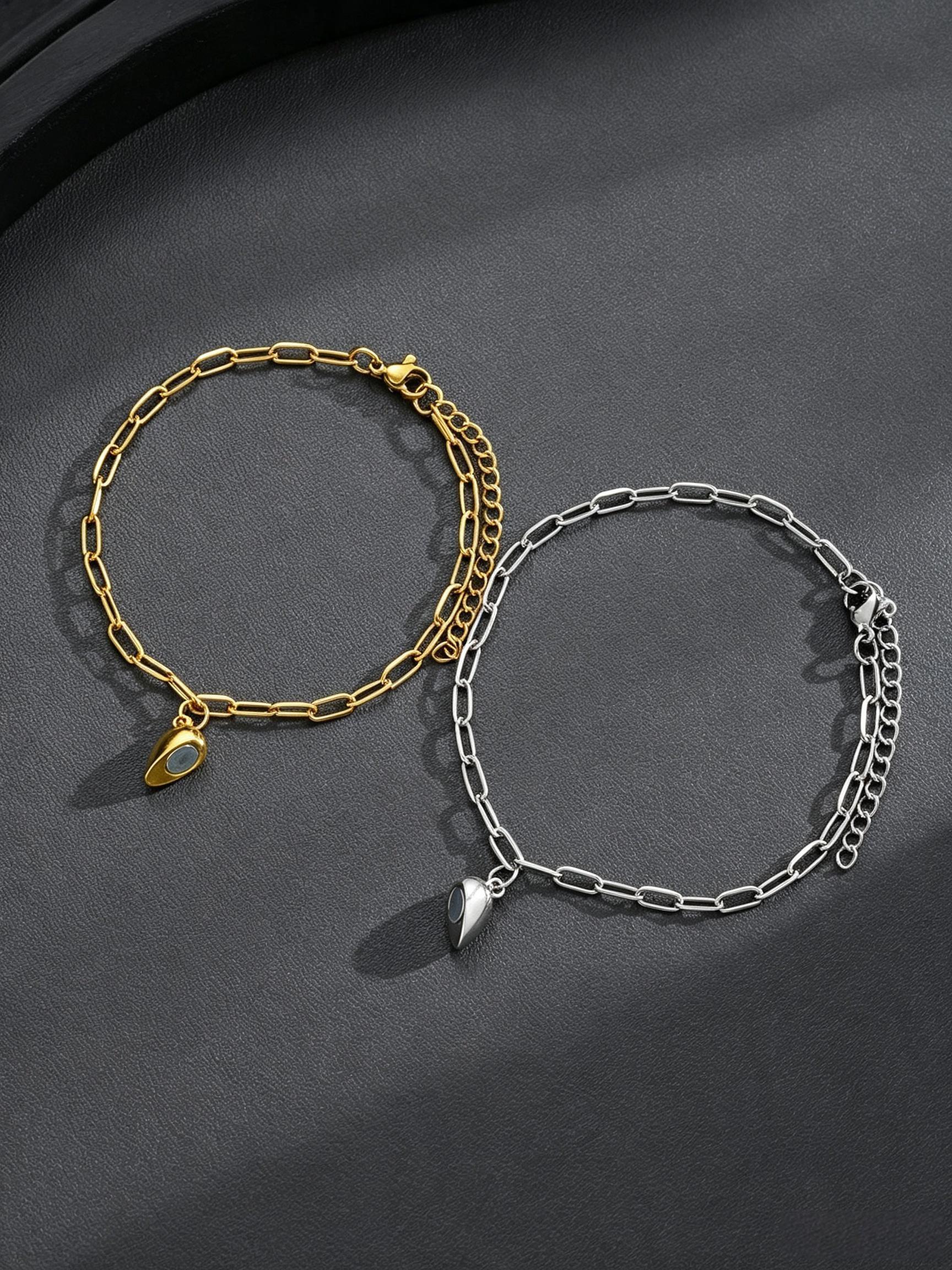 Magnetic Heart Couple Bracelets Set, Matching Split Heart Link Chain Bracelets For Lovers, Dainty Attractable Heart Wrist Jewelry, Minimalist Matching Bracelet Gift For Couples, Long Distance Relationship, Anniversary, Valentine's Day Present