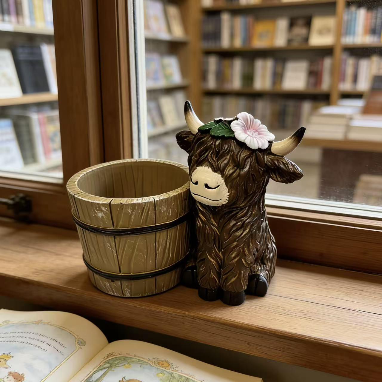 Cute Highland Cow Resin Figurine, Adorable Cartoon Desktop Decor, Office/home Desk Accessory, Healing Series Decoration