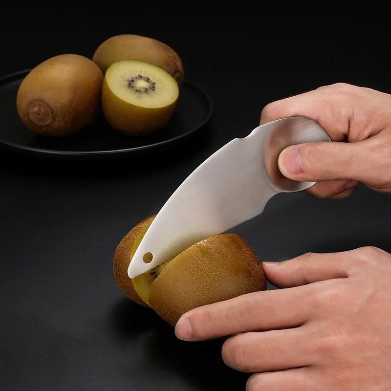 304 Food Grade Stainless Steel Multifunctional Fruit Tool - 36g Durable Serrated Edge Spoon for Peeling Kiwi, Cutting Avocado, Kitchen Utensil Gadget with Quality Assurance