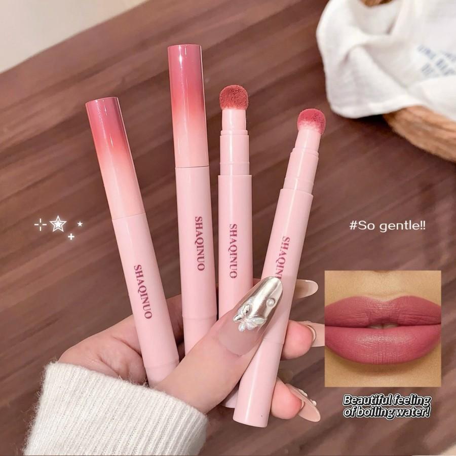 Soft Matte Lip Powder Foundation, Smooth Application, Long-Lasting Wear, Lightweight Formula, Ideal for All Skin Types