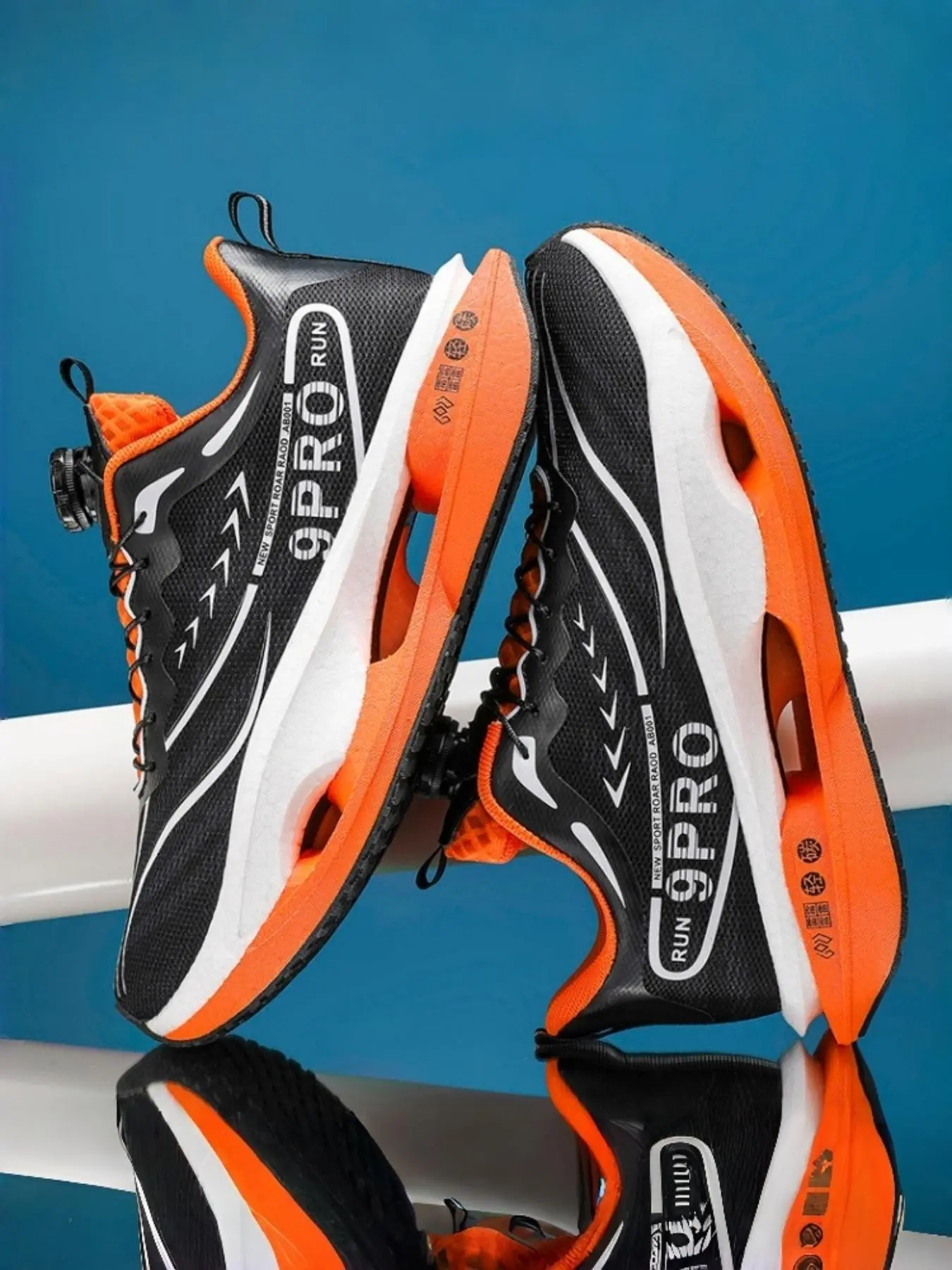 Unisex Tech Gradient, Professional Sports Style, Carbon Board Support, Wind Tunnel Sole, Anti-Slip Shock Absorption, Outdoor Running Shoes