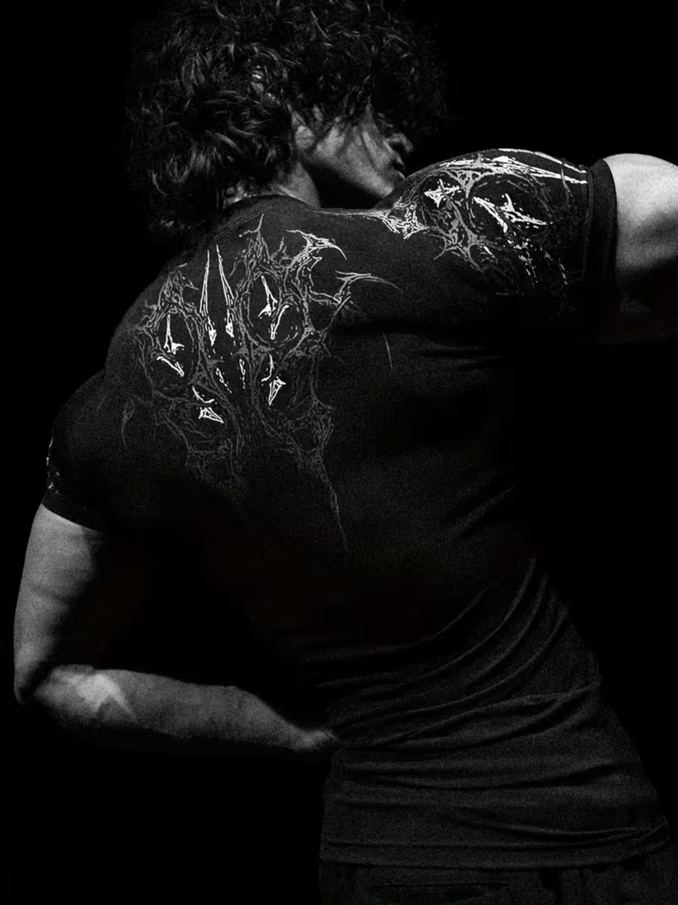 New Men's Trendy Fitted Sports Shirt, Gothic Print Quick-Dry Compression Fitness Top, Short Sleeve Long Clothing, Sporty Geometric Pattern