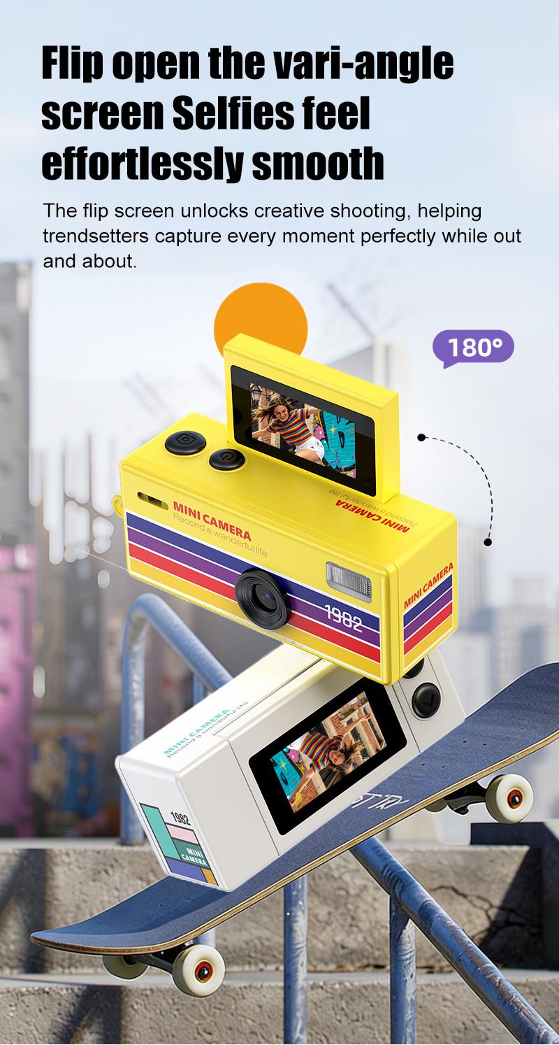 Digital Camera 180° Flip Screen Selfile Keychain Camera Retro Support Memory Card HD Very Small Camcorder Video Recorder Mini HD Digital Keychain Camera