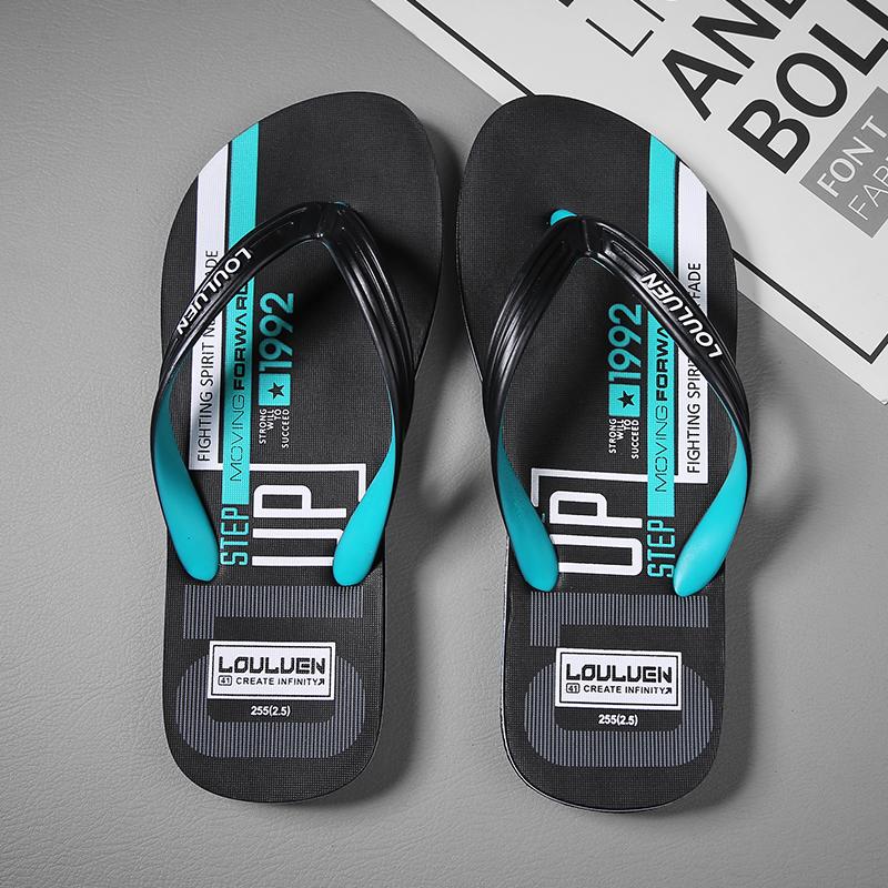 Men's Flip-Flops with Letter Print, Casual PVC Sandals, Comfortable Beach Shoes, Lightweight Slippers for Home, Bathroom, and Beach