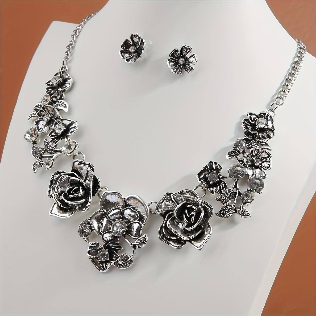 Vintage Rose Flower Jewelry Set for Women, Boho Antique Alloy Statement Necklace and Stud Earrings with Adjustable Chain, Boho Fashion, Female Wear, Heavy Flower Motif, Party Ready, Set Includes 3 Pcs, Flora, Heavy Duty, Layered Flowers
