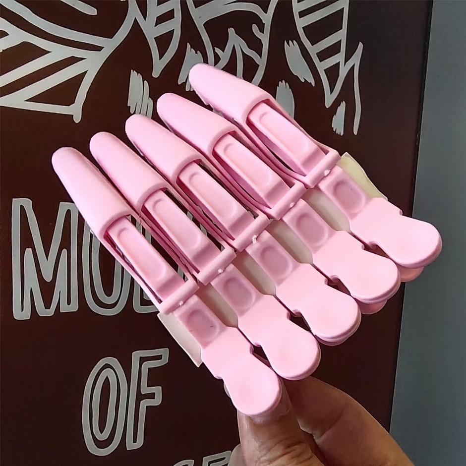 VSIGN A Pair Of White Pink Blue Color Hair Clips For Women Wig Accessories