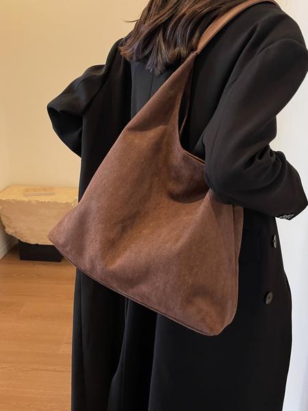 Elegant Shoulder Clutch Bag, Contemporary Plain Design, Large Capacity Commuter Fashion Accessory, Perfect for All Seasons