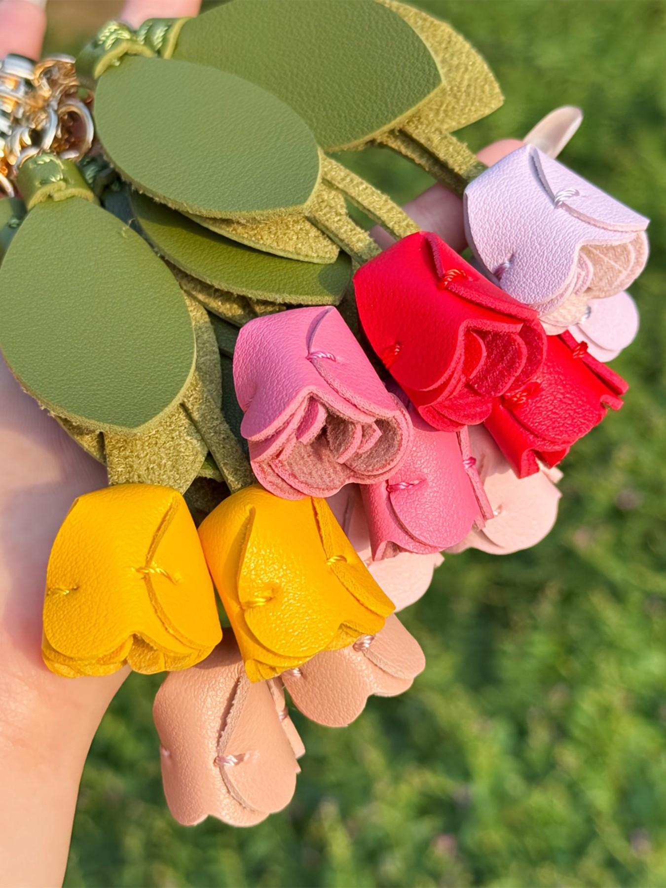 Sweet Creative Cute Colorful PU Leather Flower Tulip Keychain, Women's Key Ring, Bag Accessory, Holiday Gift, All Seasons