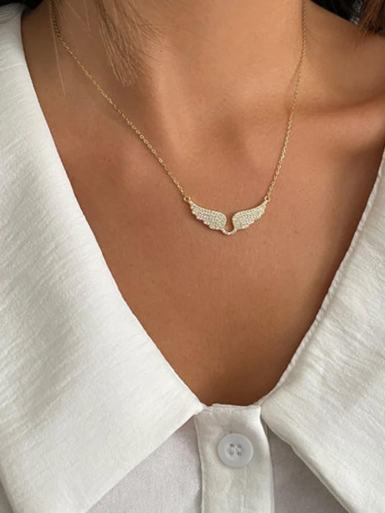 Angel Wing Necklace for Women, Elegant Angel Wings Jewelry, Rhinestone Luxury Chain, Perfect Gift for Special Occasions