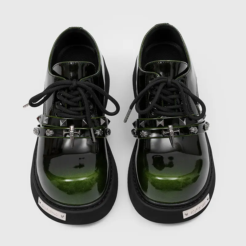 Men's shiny fashion studded casual thick-soled derby shoes, glossy large-toe lace-up punk style versatile casual shoes, metal strap chunky heel dark street style trendy shoes 63177