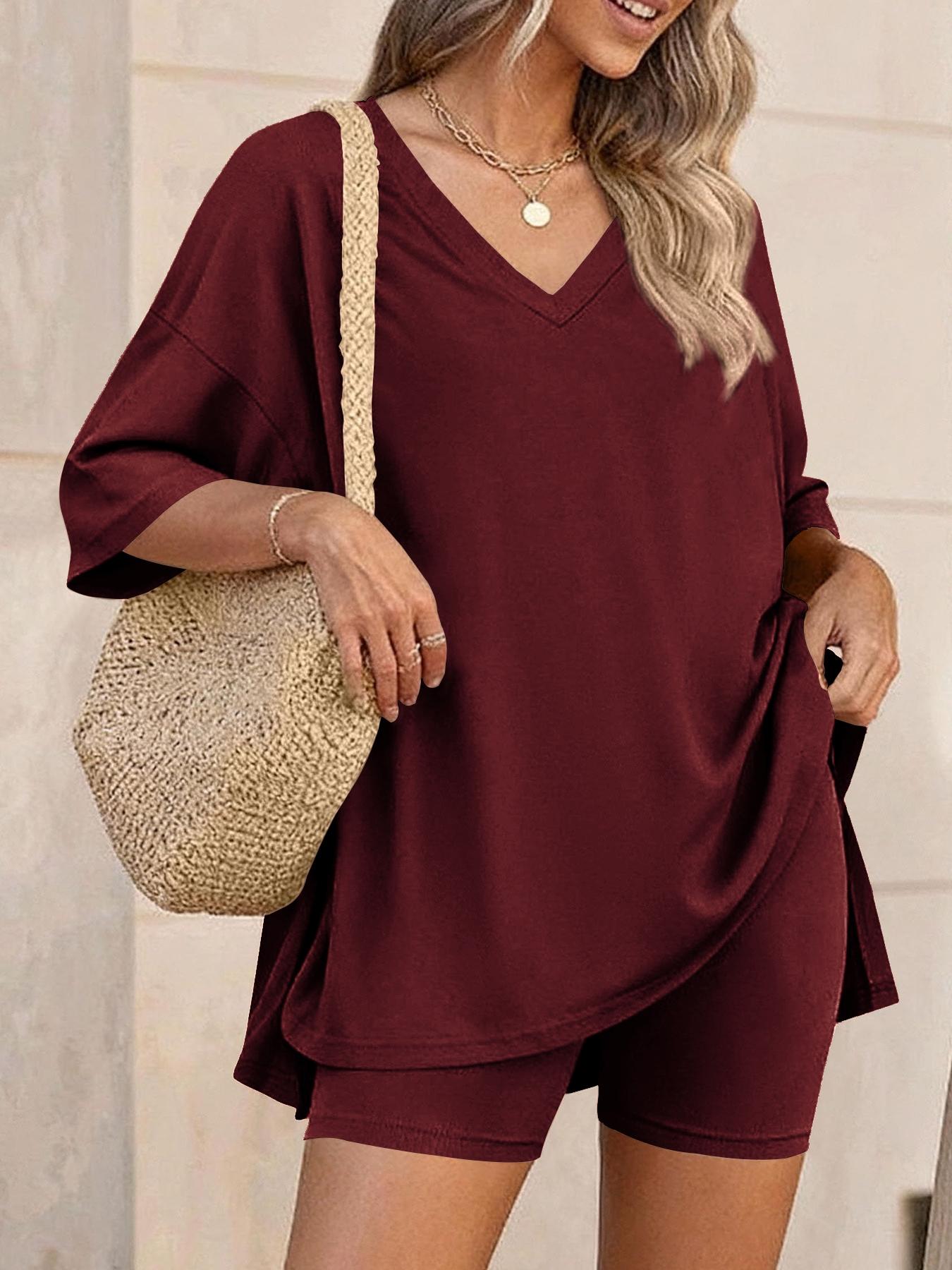 Women's V-Neck 2-Piece Lounge Set Loungewear, Oversized Shirt and Shorts, Spring/Summer Loose-Fit Matching Outfit for Daily Wear