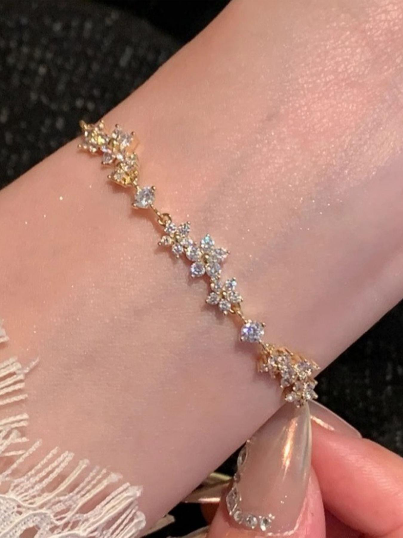 Elegant Adjustable Zircon Flower Bracelet for Women, Casual Style, Perfect for Daily Wear and Holiday Gifts