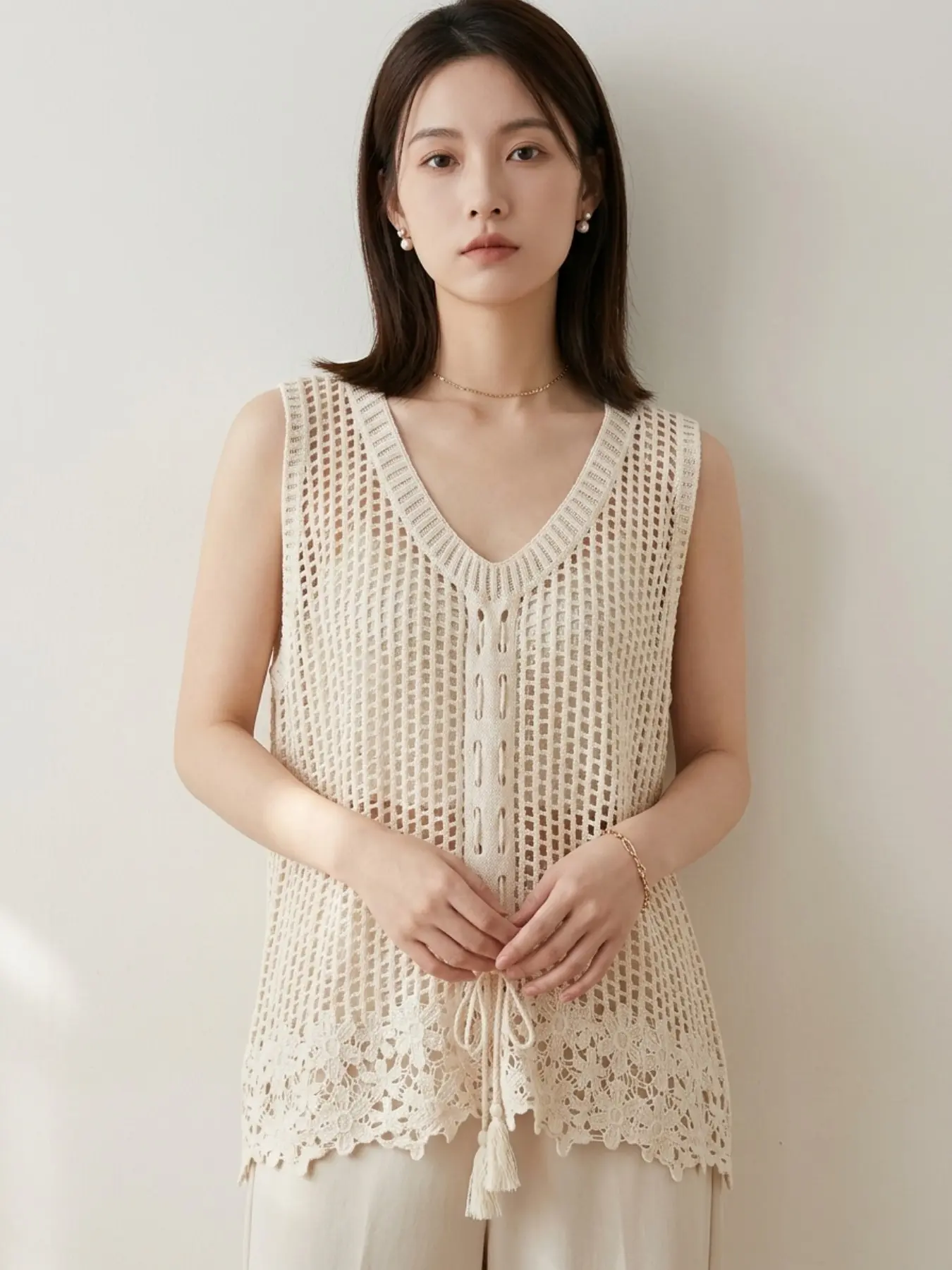 Design Sensational Drawstring Knitted Hollow Out Vest, Elegant V-Neck Lace Jumper Top, Boho Style Loose-Fit Spring & Fall Wear
