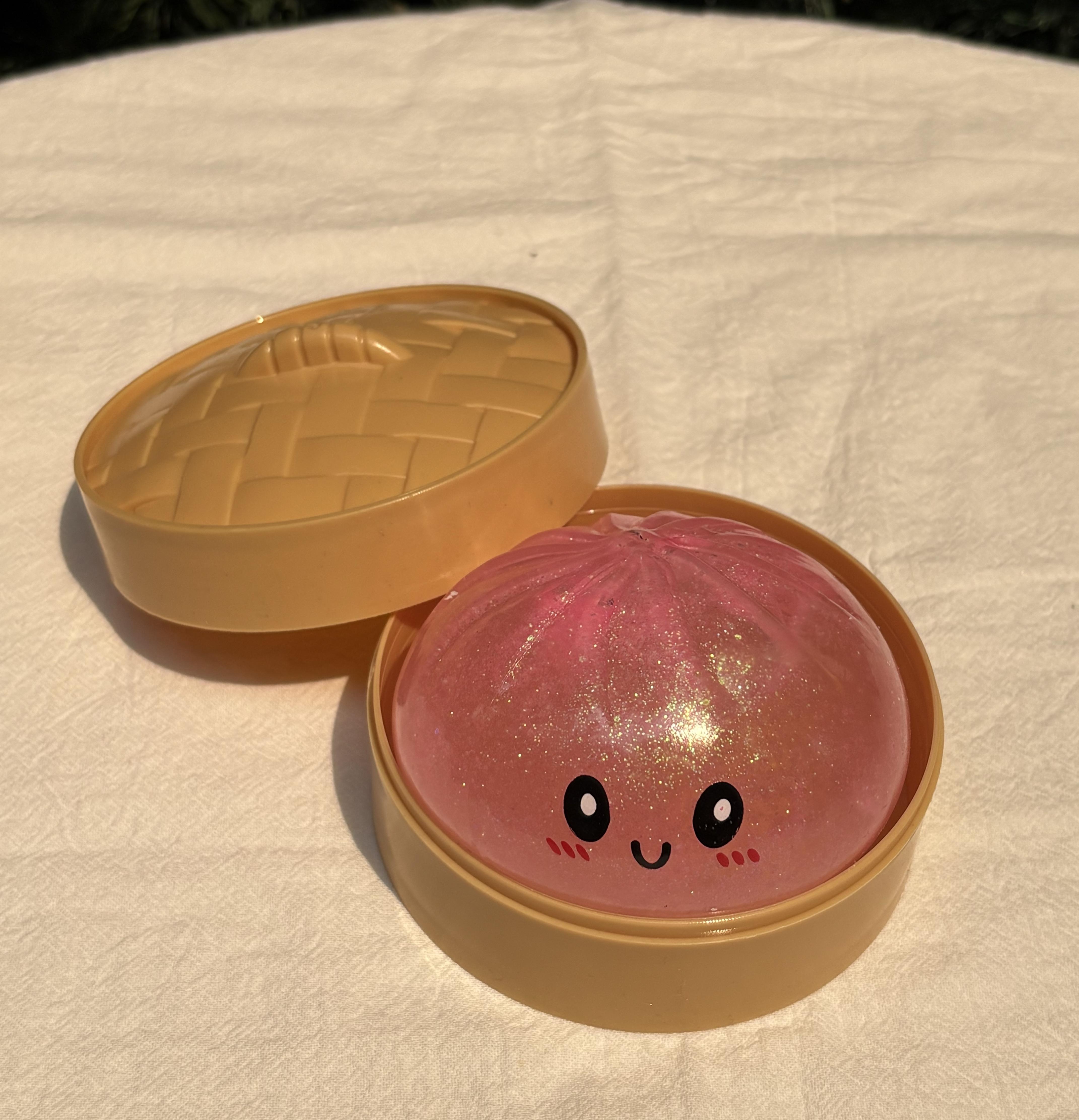 Squishy Dumpling Stress Balls for Adults, Dumpling Squishy Toys for Kids, Dumpling Fidget Sensory Toy,3.15 inches in Diameter Squeeze Dough Ball Stress Relief Toy, Stretchy Stress Ball Squish Toys