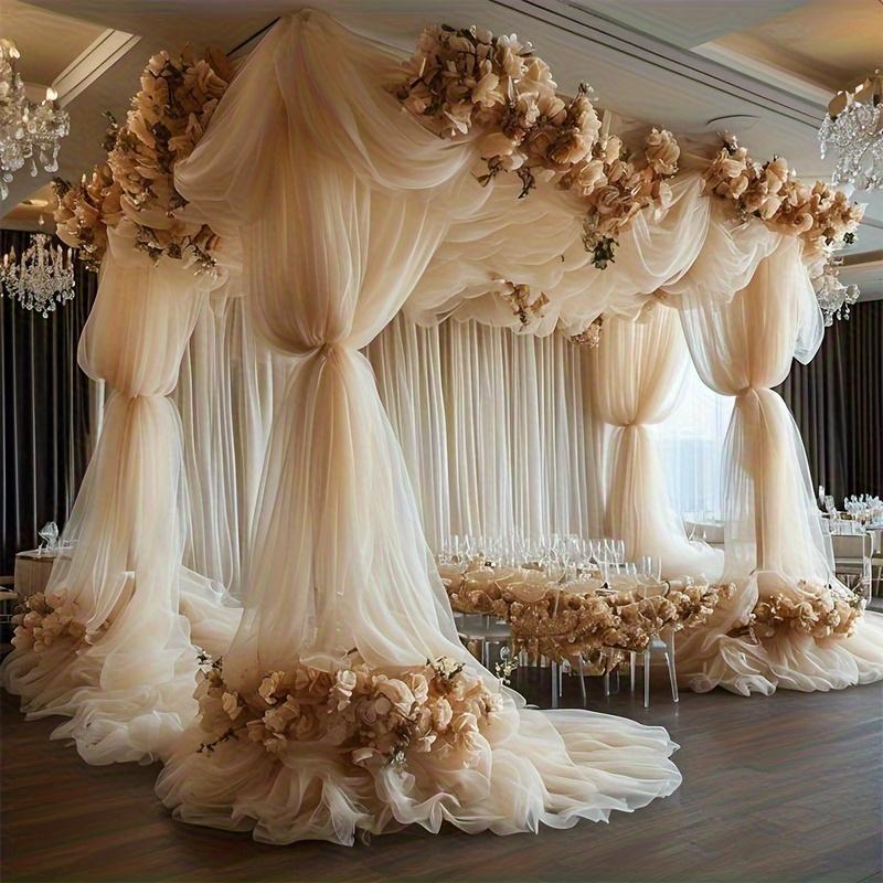 This romantic tulle fabric piece is perfect for large weddings, exuding an ethereal beauty while being versatile and practical. It can be used as a key element in wedding decorations such as arches, ceremony backdrops, banquet decorations, and tent décor.