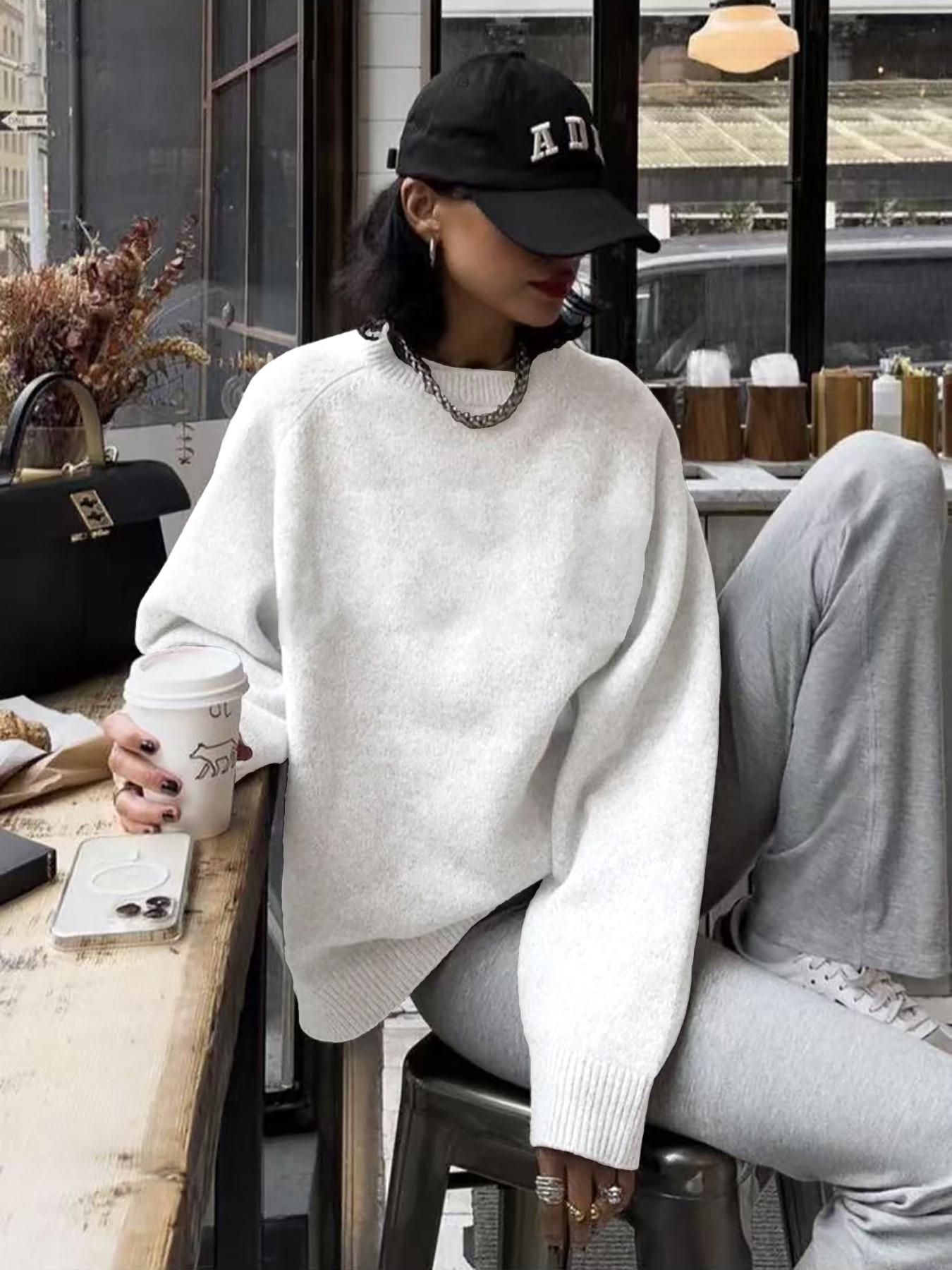 Women's Loose-Fitting Casual Knit Sweater, Soft Round Neck Long Sleeve Pullover, Simple Comfortable Solid Color Fashion Top