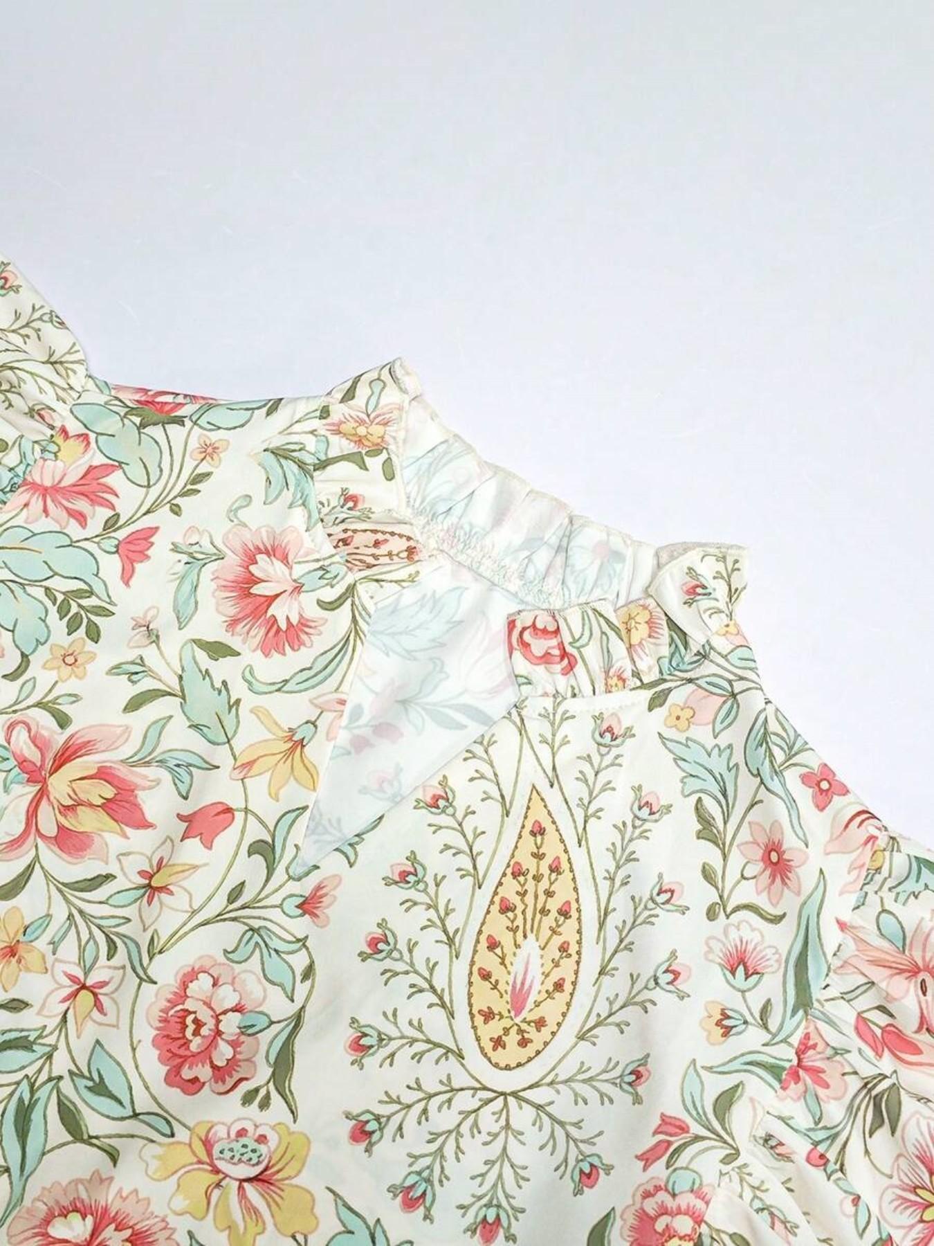 Women's Floral Print V-Neck Short Sleeve Shirt, Romantic Holiday Style, Perfect for Parties, Vacation, Home, Office, Date Night