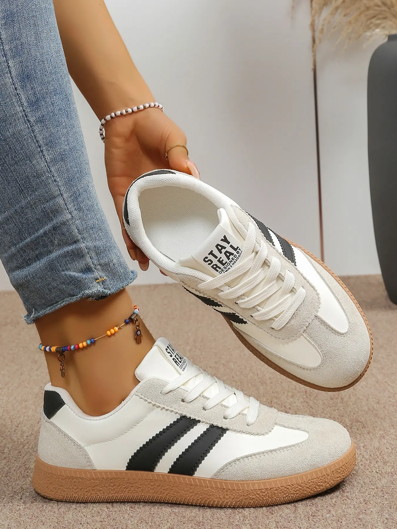 Women's Casual Shoes Spring & Fall Elegant Fashion Round Toe Low Top Lace-Up Versatile Outdoor Running Shoes