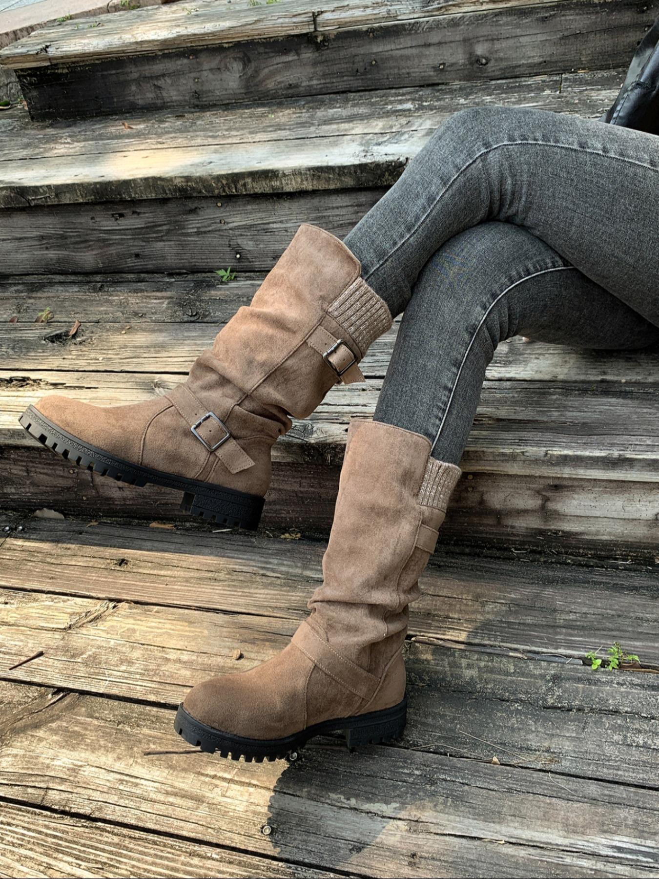 Comfortable mid calf suede women's boots for autumn and winter, Round Toe Boot, with a retro flat design that is comfortable and versatile, perfectly fitting the legs, and suitable for autumn and winter fashion boots