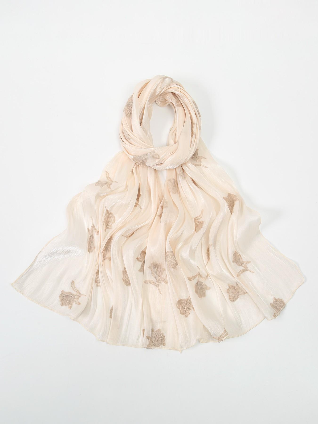 Women's Rose Floral Print Headscarf, Boho Style Beach Sunshade Wrap, Shimmer Satin Silk, Elegant Hijab for Daily Wear, Outdoor Leisure