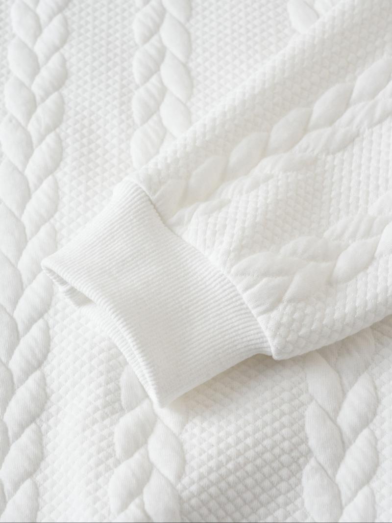 Men's Fall Winter Outfits Knitted Polo Neck Long Sleeve Sweatshirt for Daliy Wear, Old Money Zipper Half Button Design, Casual Versatile Trendy Simple Pullover，Essential for Man's Wardrobe.