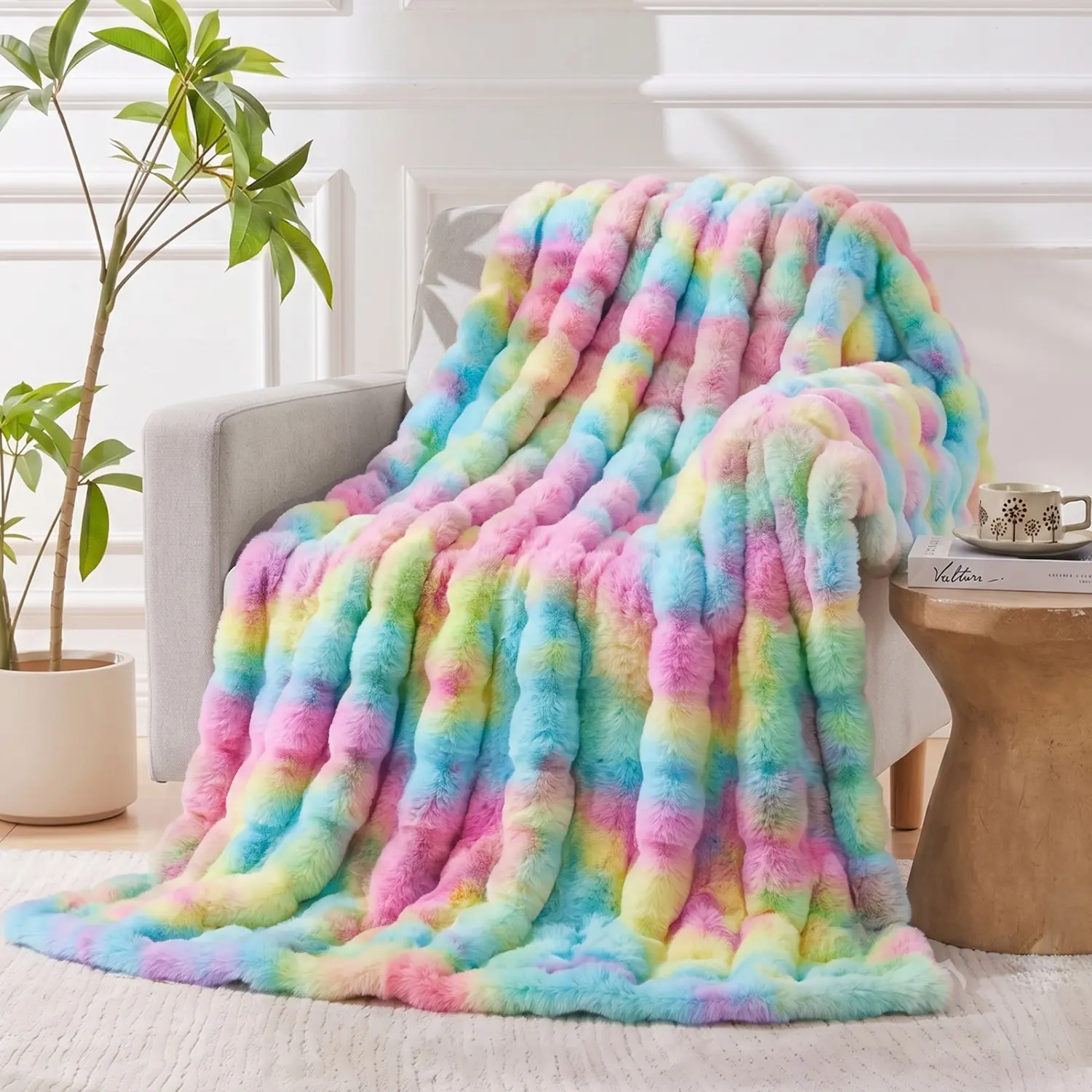 Soft Fluffy Faux Rabbit Fur Throw Blanket - Luxury Bubble Plush Cozy Aesthetic Piece for Couch, Home Snuggles & Cozy Room Vibes, Ideal Gift for Women’s Mother’s Day, Birthday (Plush Faux Fur Blankets Category)