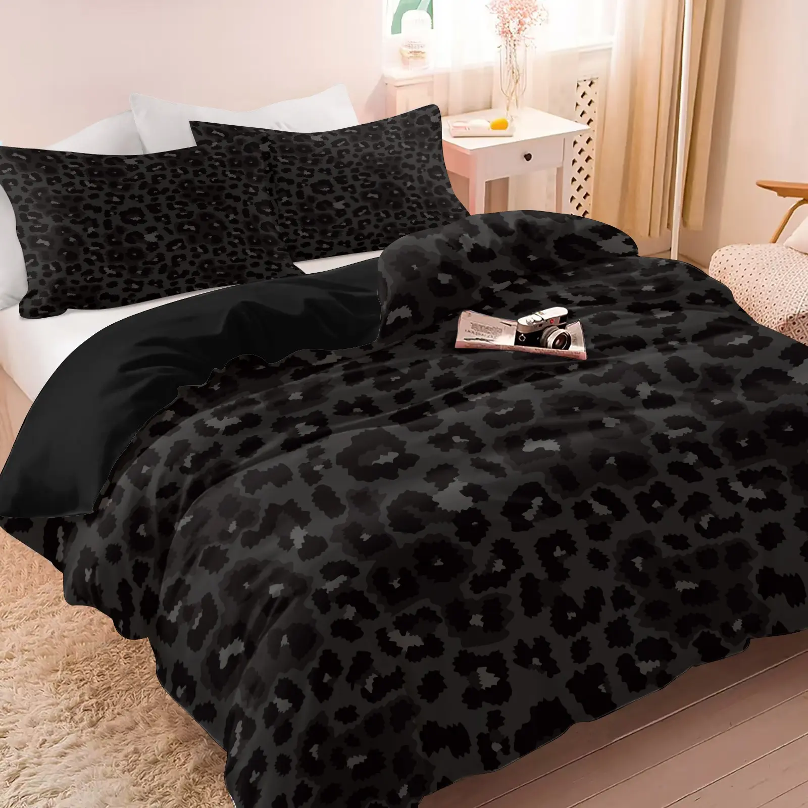 Stylish Black Leopard Duvet Cover Set(1 Duvet Cover + 1-2 Pillowcases), Wrinkle Resistant Machine Washable Microfiber Bedding, Classic Dark Leopard HD Printed Bedding, Ideal Gift For Teens Adults Bedroom Decoration